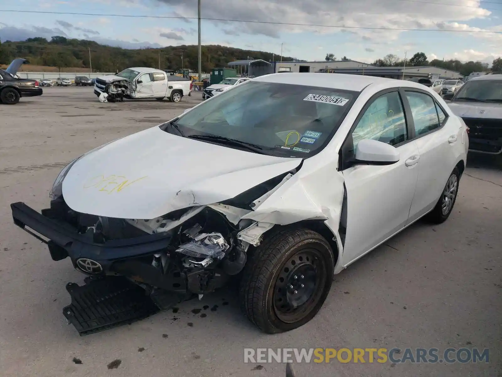 2 Photograph of a damaged car 5YFBURHE8KP900235 TOYOTA COROLLA 2019