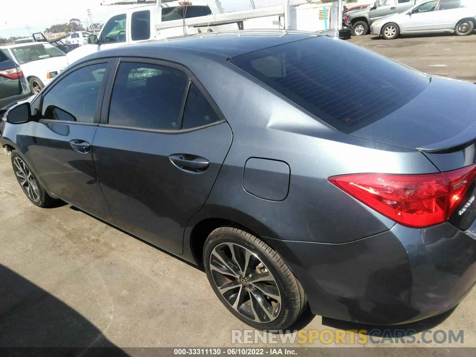 3 Photograph of a damaged car 5YFBURHE8KP900333 TOYOTA COROLLA 2019