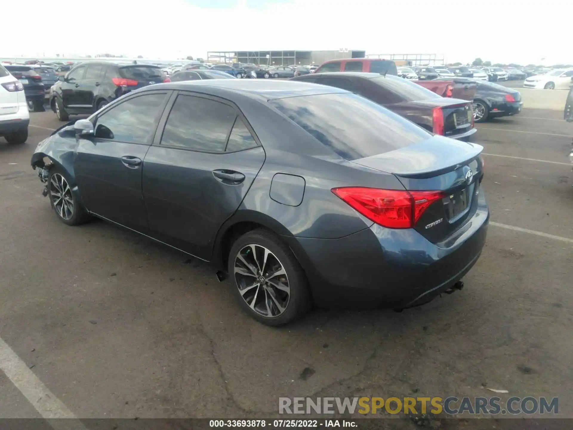 3 Photograph of a damaged car 5YFBURHE8KP900543 TOYOTA COROLLA 2019