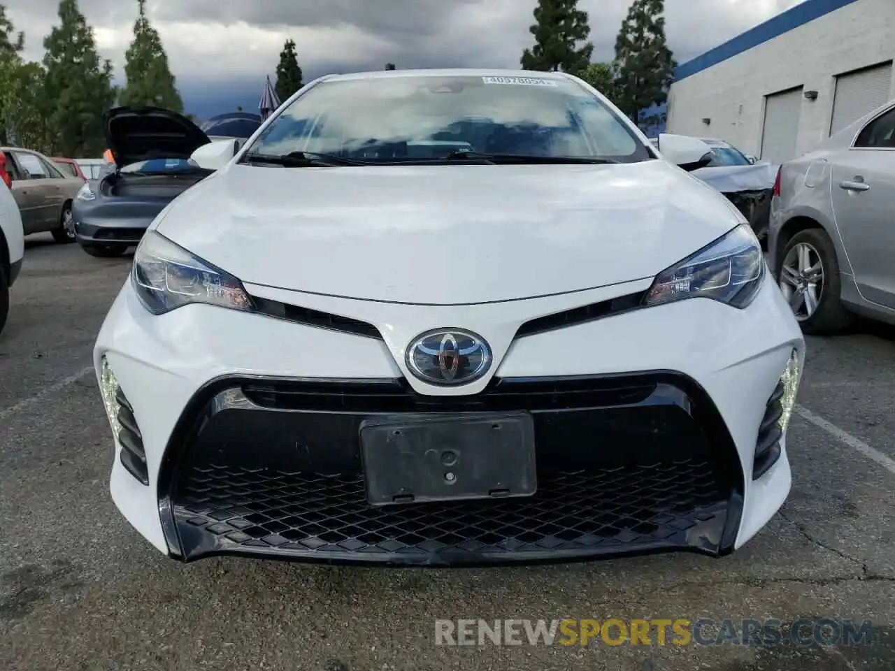 5 Photograph of a damaged car 5YFBURHE8KP900655 TOYOTA COROLLA 2019