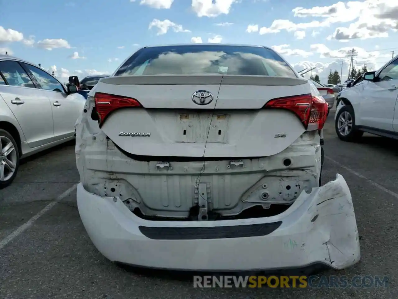 6 Photograph of a damaged car 5YFBURHE8KP900655 TOYOTA COROLLA 2019