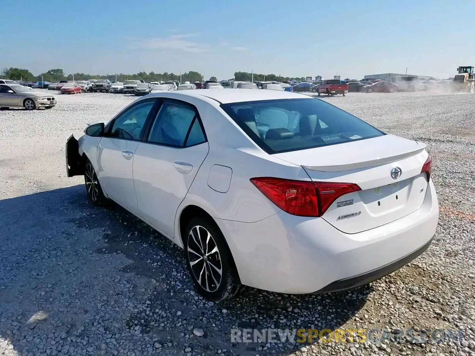 3 Photograph of a damaged car 5YFBURHE8KP900803 TOYOTA COROLLA 2019