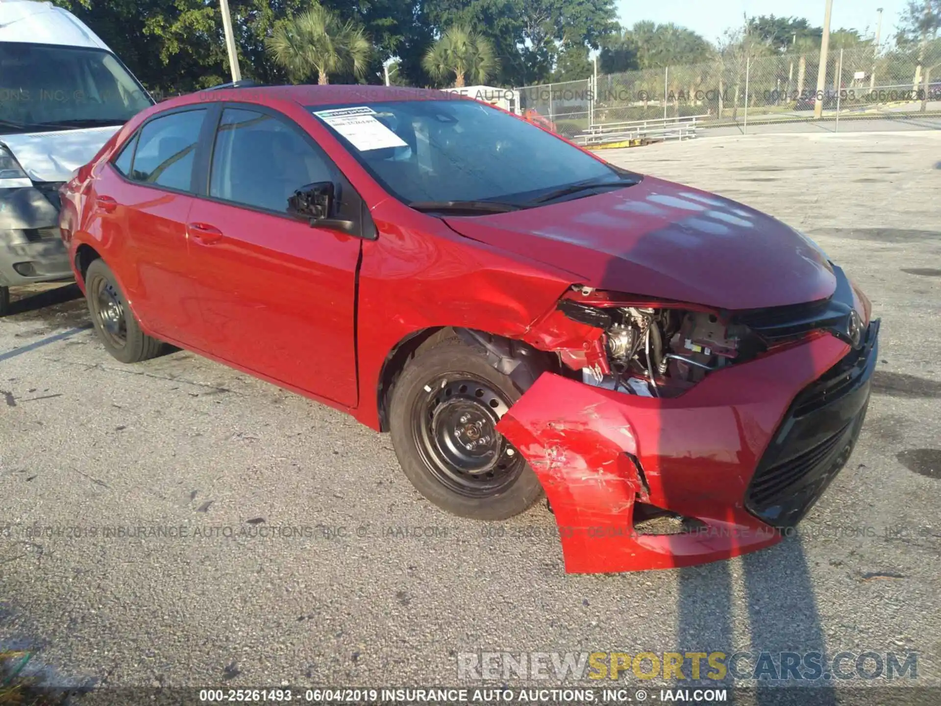 1 Photograph of a damaged car 5YFBURHE8KP901370 TOYOTA COROLLA 2019