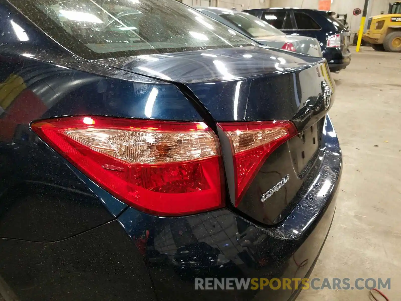 10 Photograph of a damaged car 5YFBURHE8KP901479 TOYOTA COROLLA 2019