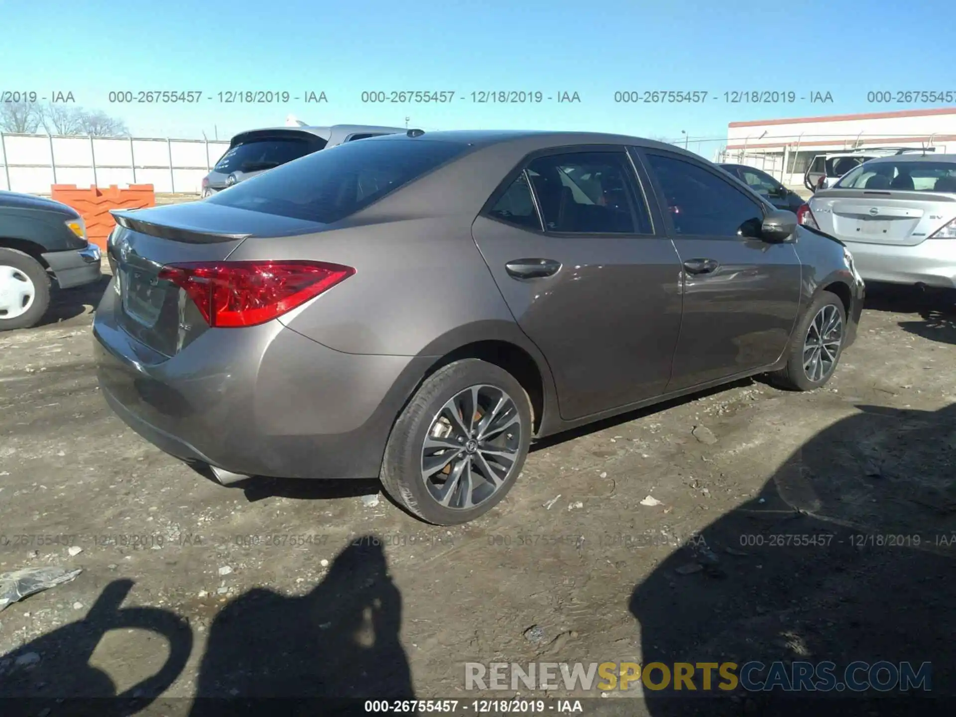 4 Photograph of a damaged car 5YFBURHE8KP901482 TOYOTA COROLLA 2019