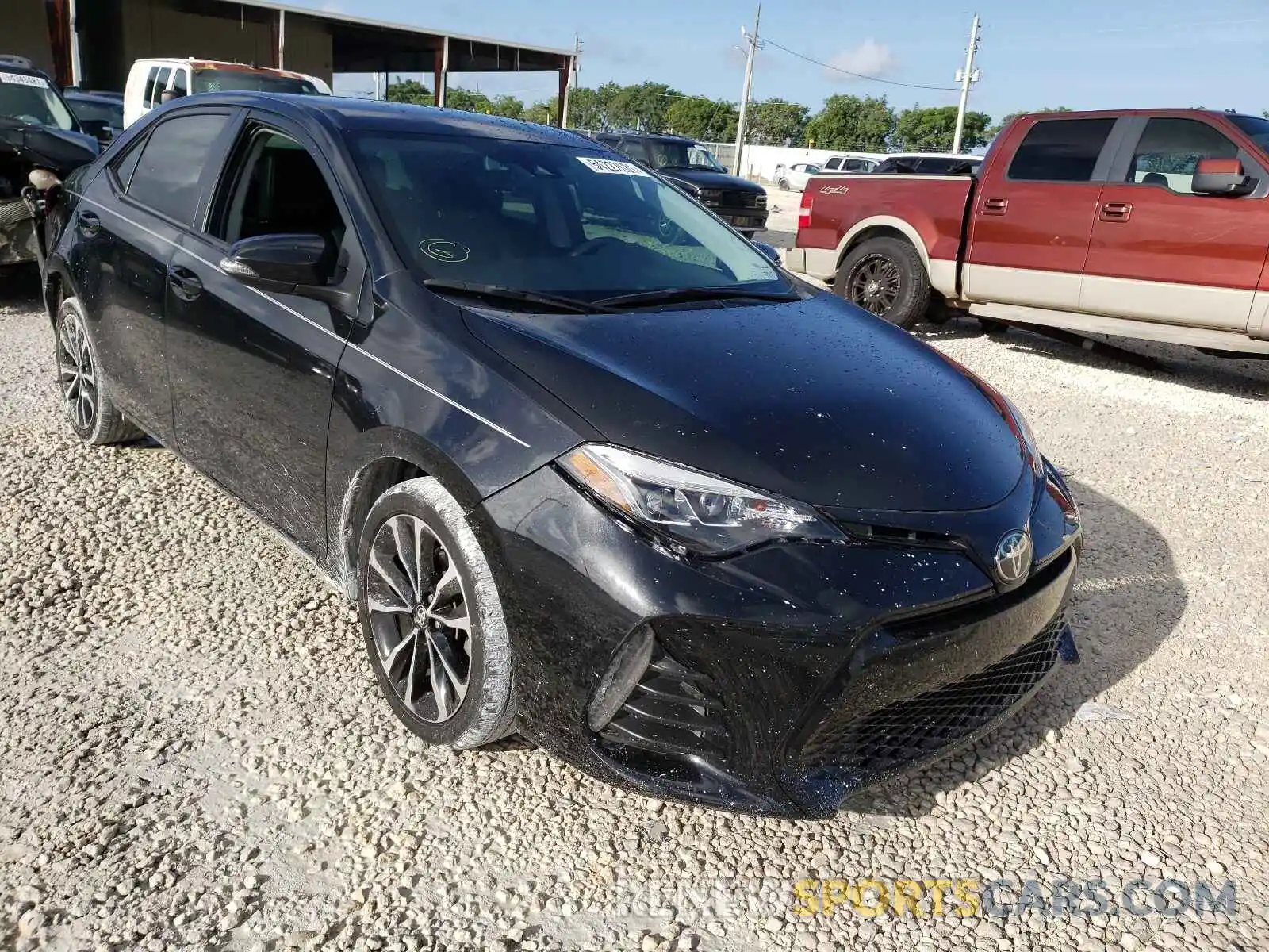 1 Photograph of a damaged car 5YFBURHE8KP901577 TOYOTA COROLLA 2019