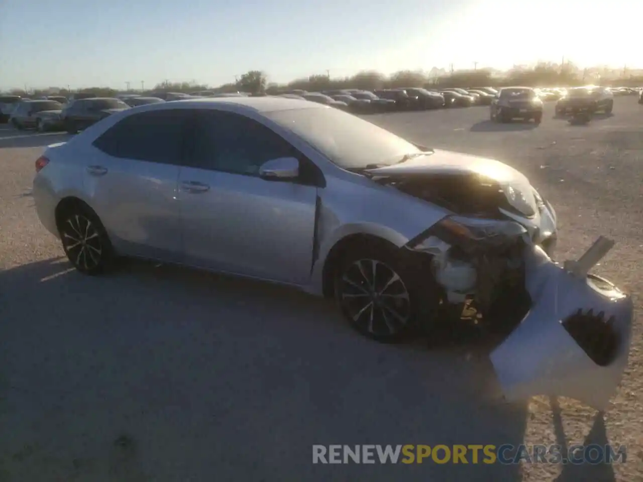 4 Photograph of a damaged car 5YFBURHE8KP902860 TOYOTA COROLLA 2019