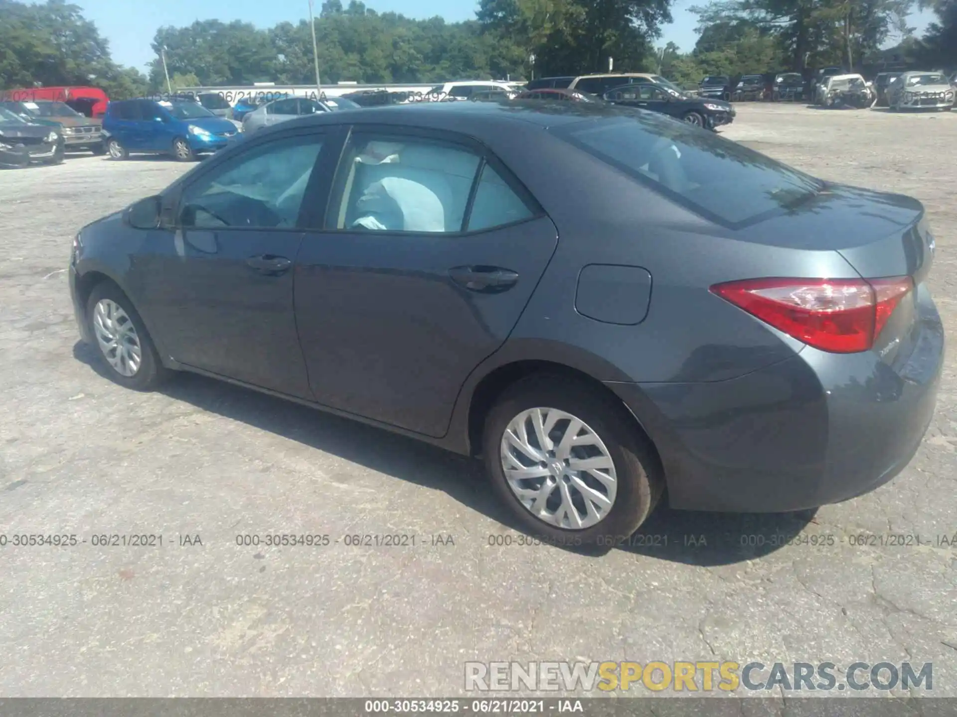 3 Photograph of a damaged car 5YFBURHE8KP902874 TOYOTA COROLLA 2019