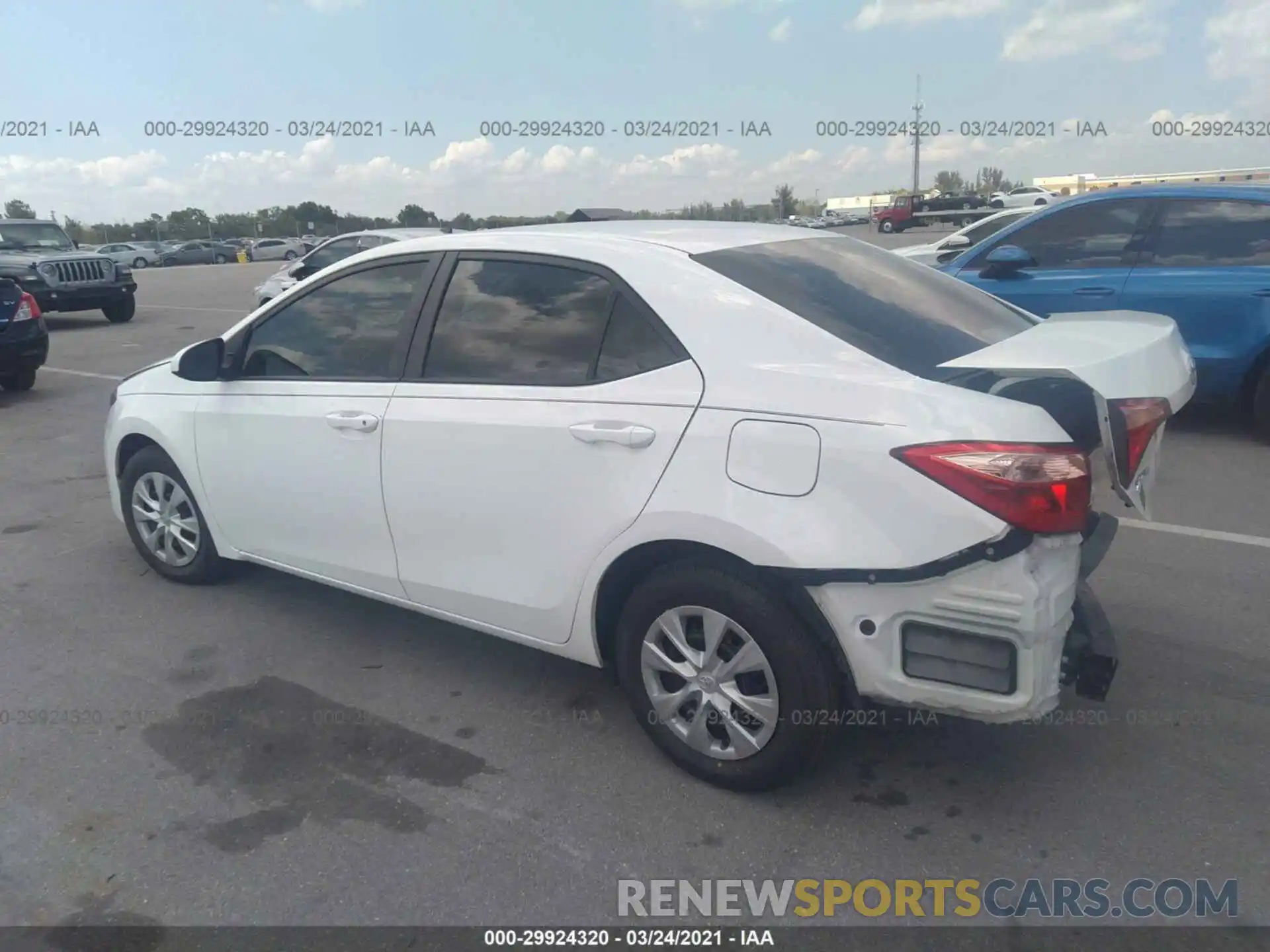 3 Photograph of a damaged car 5YFBURHE8KP903796 TOYOTA COROLLA 2019