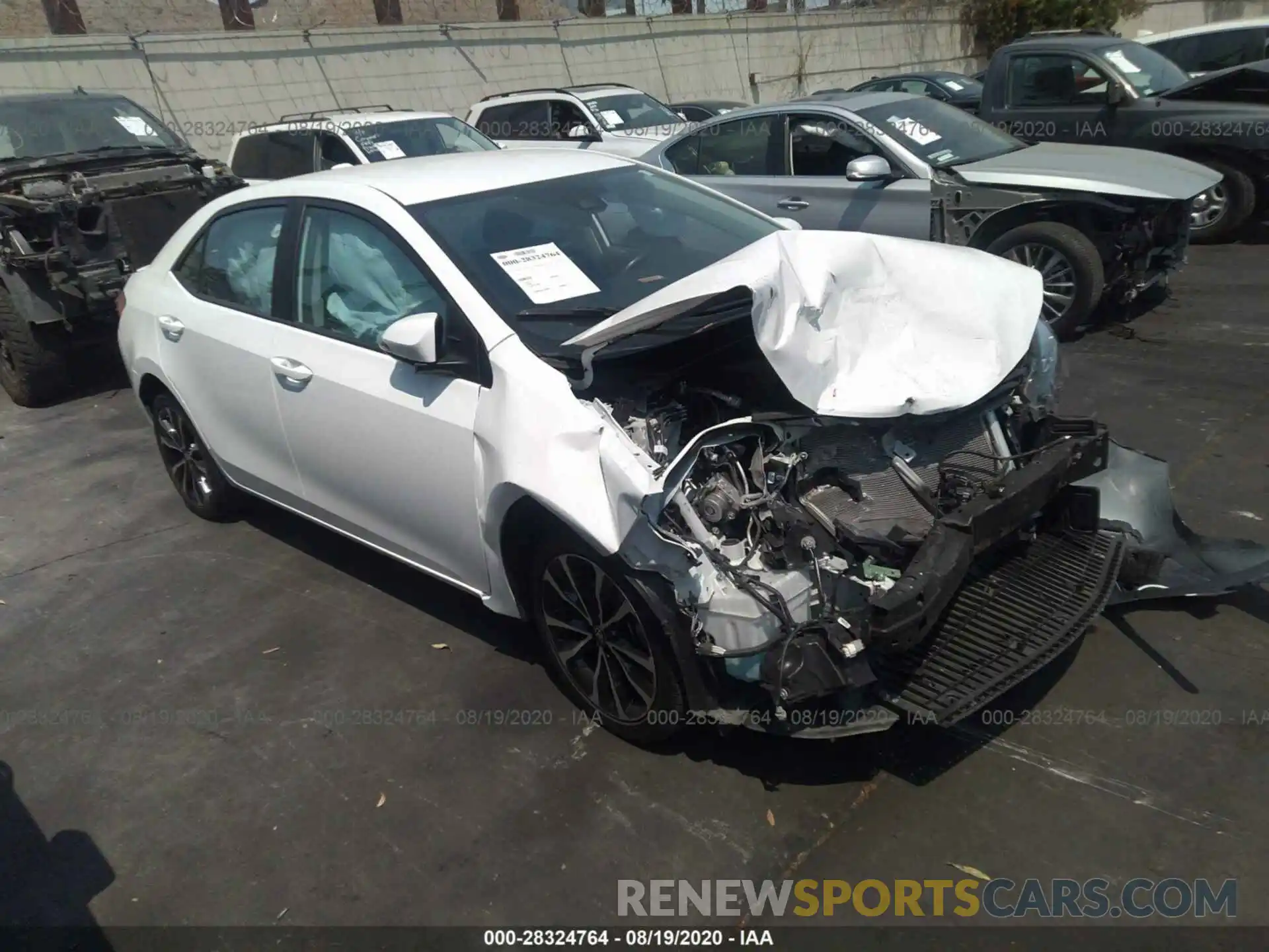 1 Photograph of a damaged car 5YFBURHE8KP904933 TOYOTA COROLLA 2019