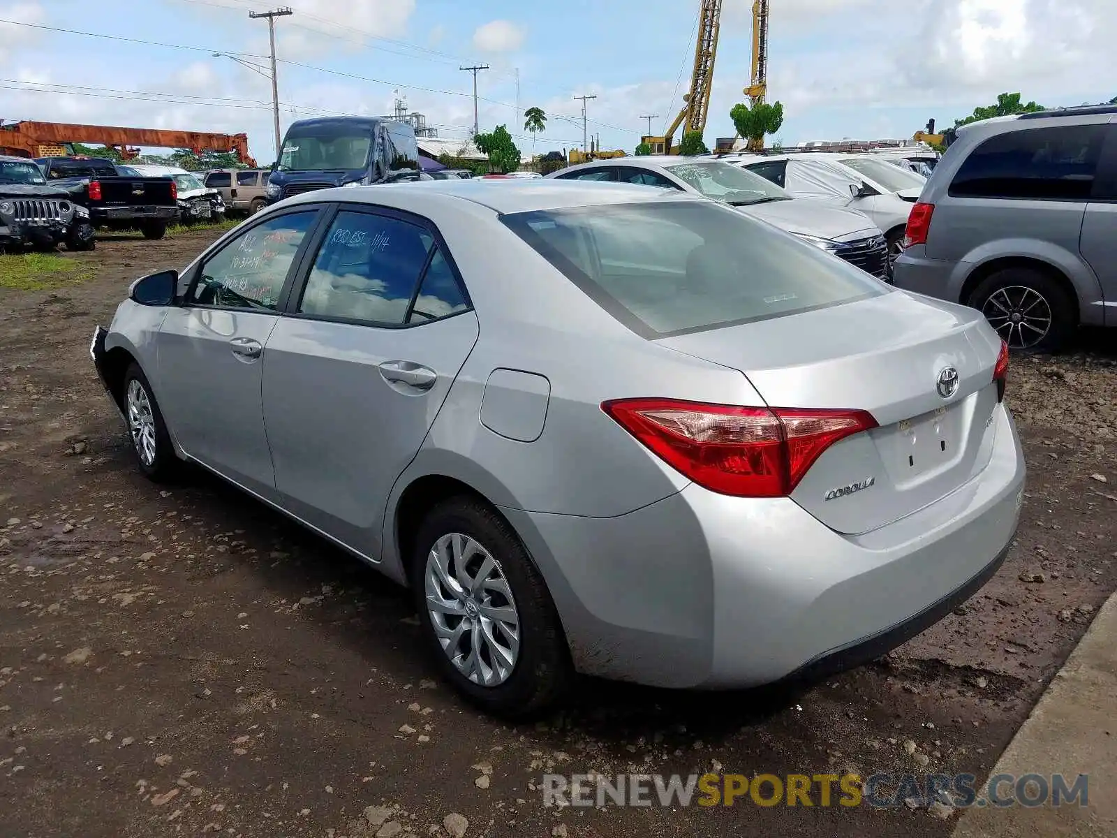 3 Photograph of a damaged car 5YFBURHE8KP905435 TOYOTA COROLLA 2019