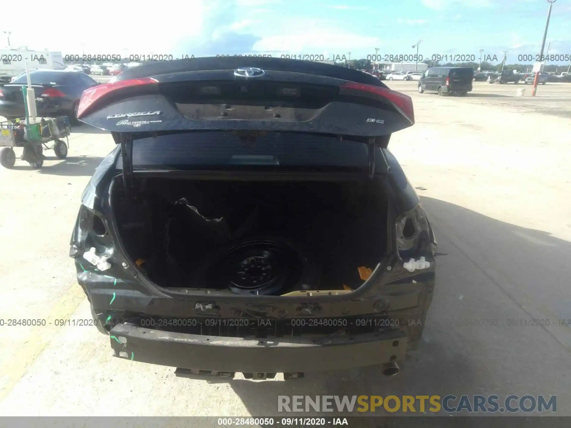 6 Photograph of a damaged car 5YFBURHE8KP906942 TOYOTA COROLLA 2019