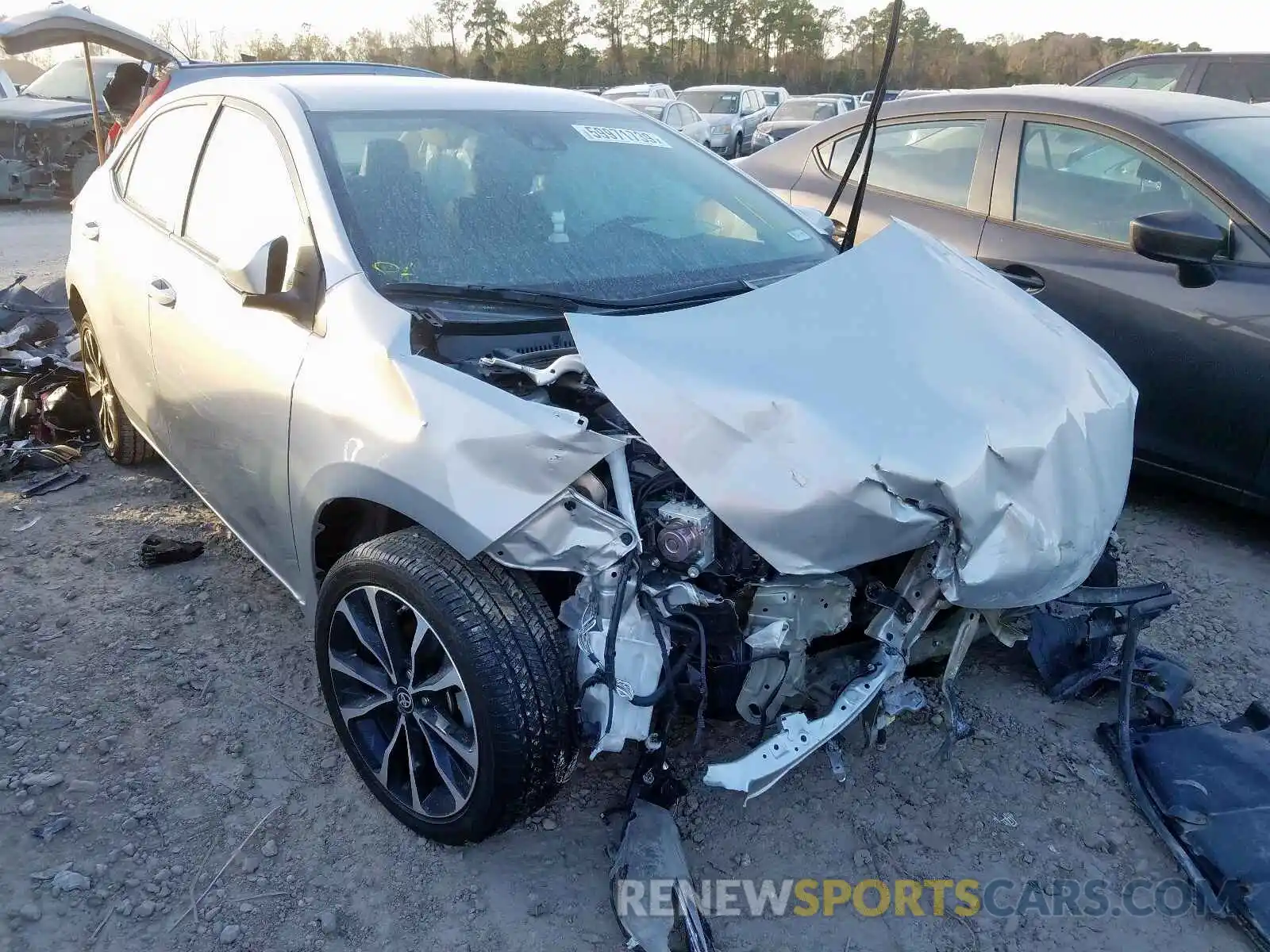 1 Photograph of a damaged car 5YFBURHE8KP907248 TOYOTA COROLLA 2019