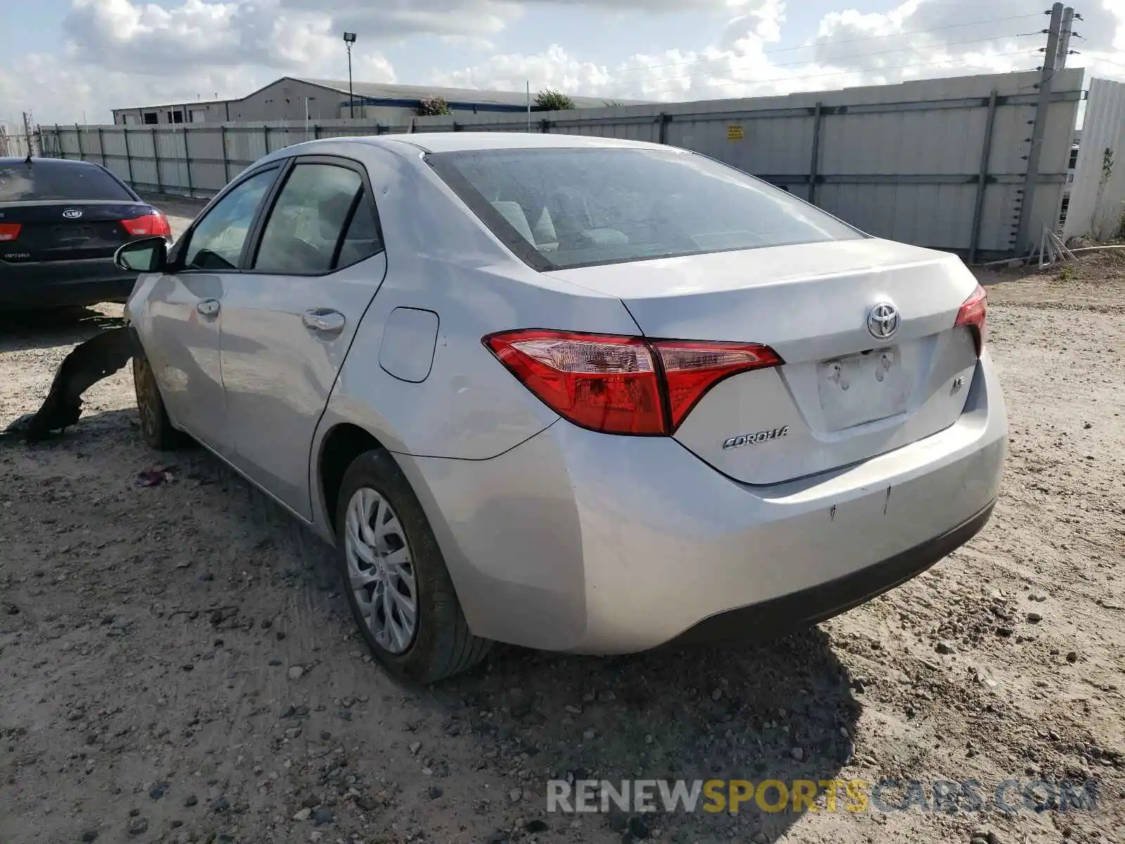 3 Photograph of a damaged car 5YFBURHE8KP907685 TOYOTA COROLLA 2019