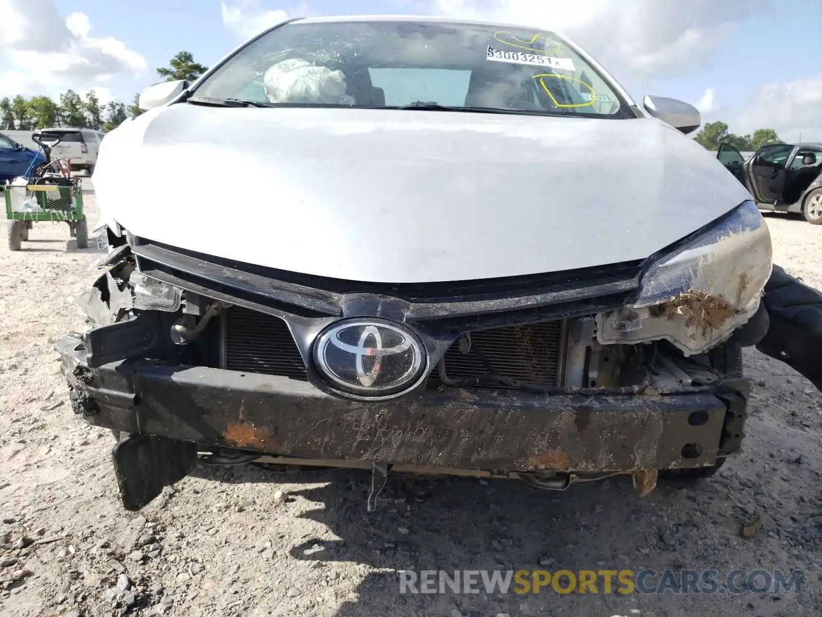 9 Photograph of a damaged car 5YFBURHE8KP907685 TOYOTA COROLLA 2019