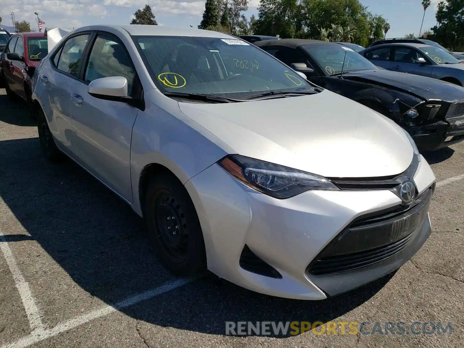 1 Photograph of a damaged car 5YFBURHE8KP907699 TOYOTA COROLLA 2019