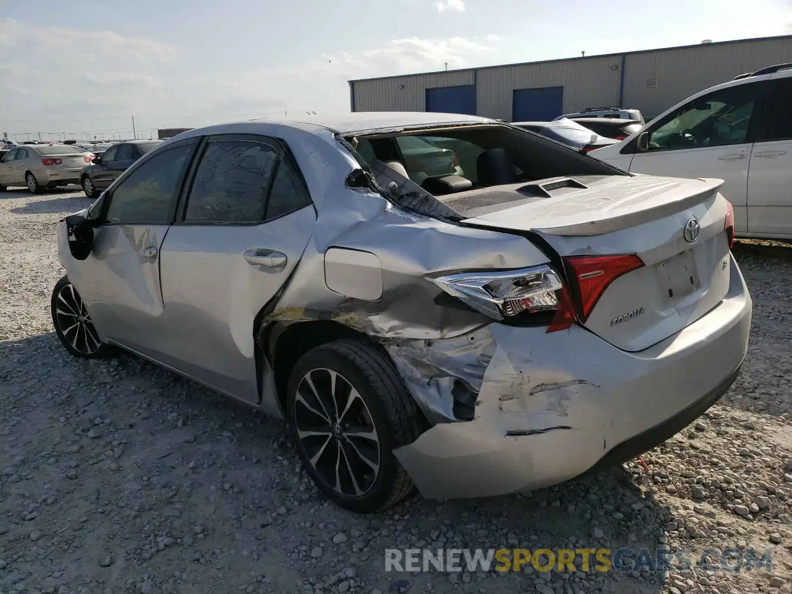 3 Photograph of a damaged car 5YFBURHE8KP907833 TOYOTA COROLLA 2019