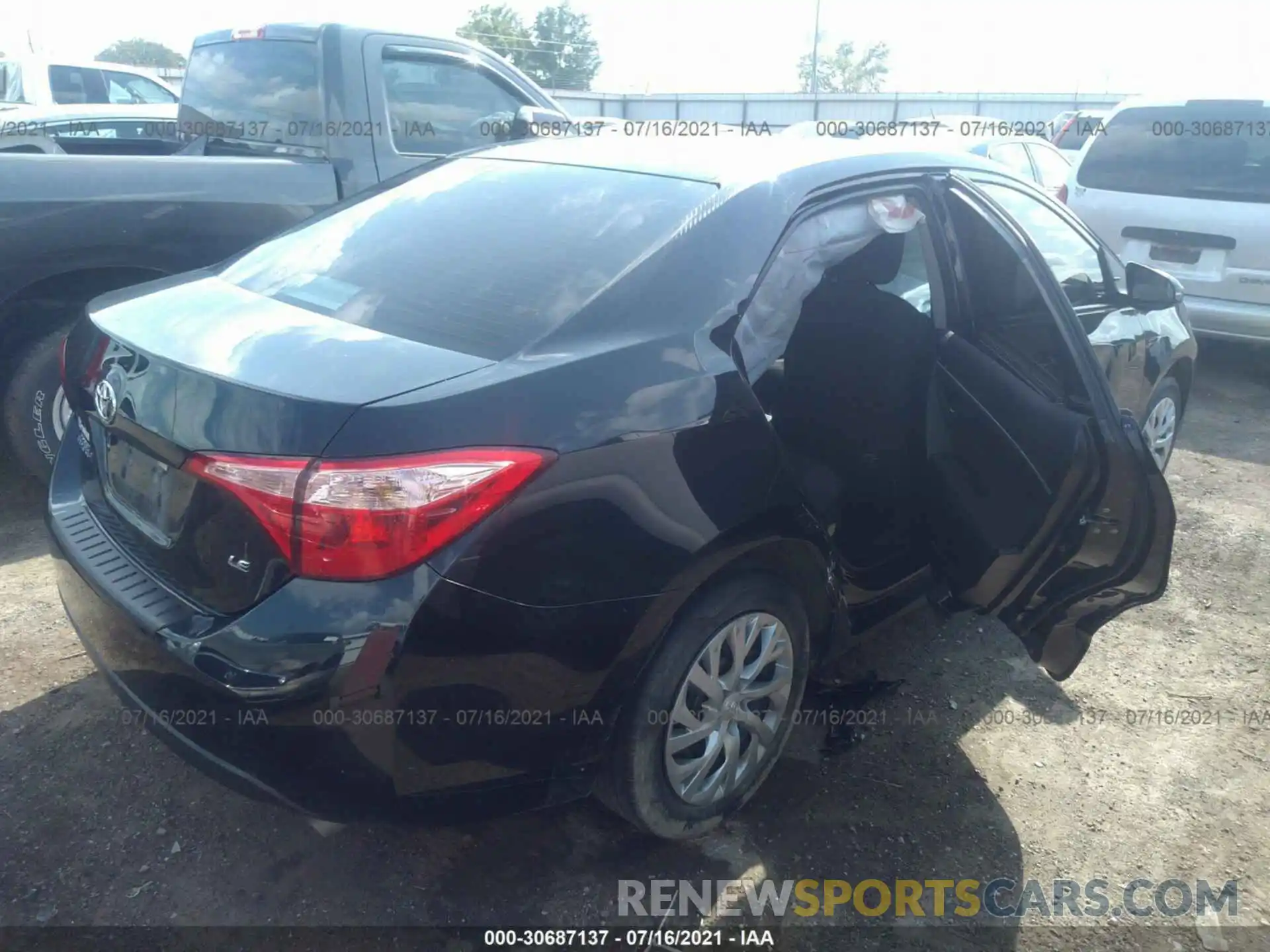 4 Photograph of a damaged car 5YFBURHE8KP909274 TOYOTA COROLLA 2019