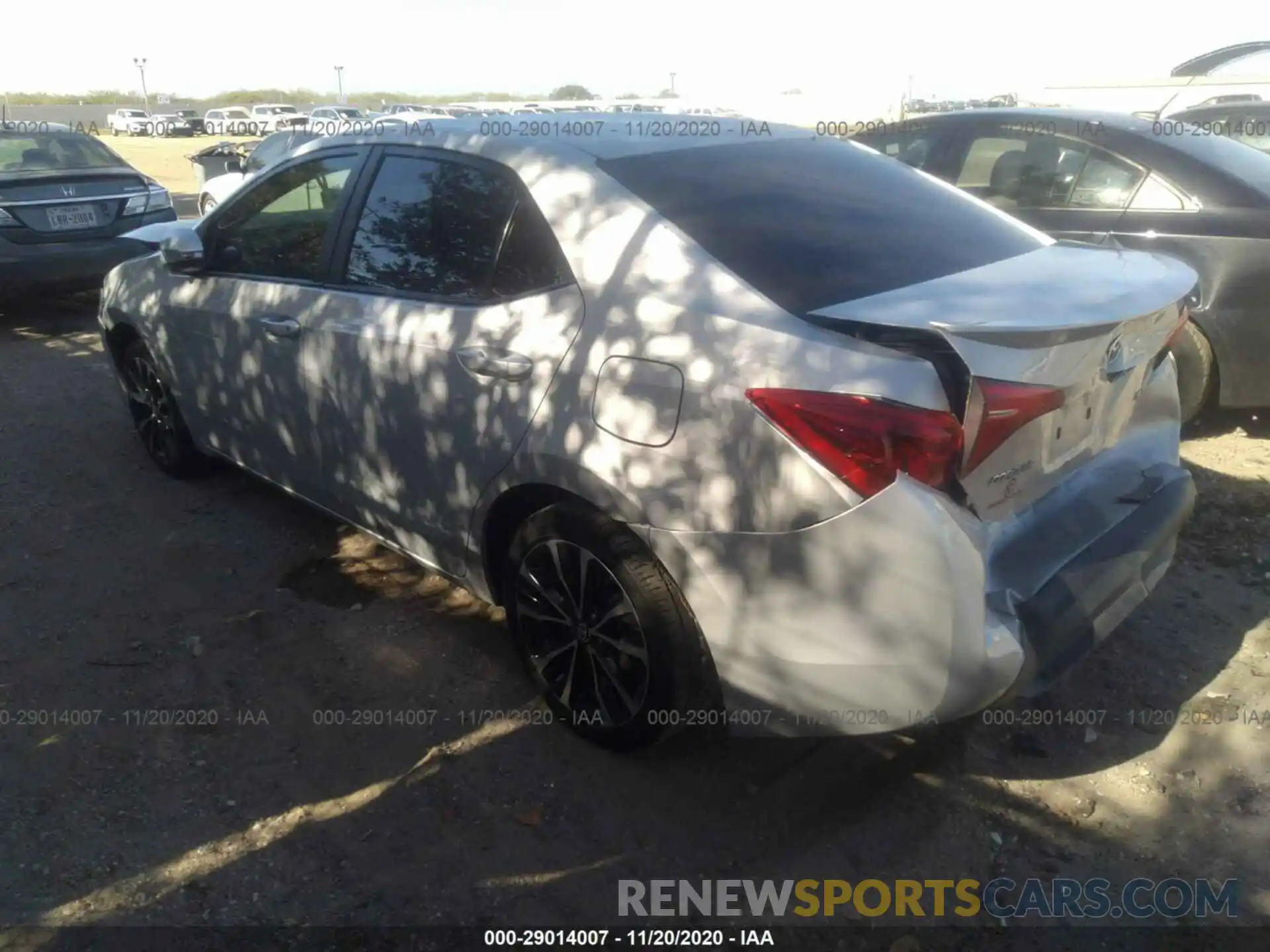 3 Photograph of a damaged car 5YFBURHE8KP909453 TOYOTA COROLLA 2019