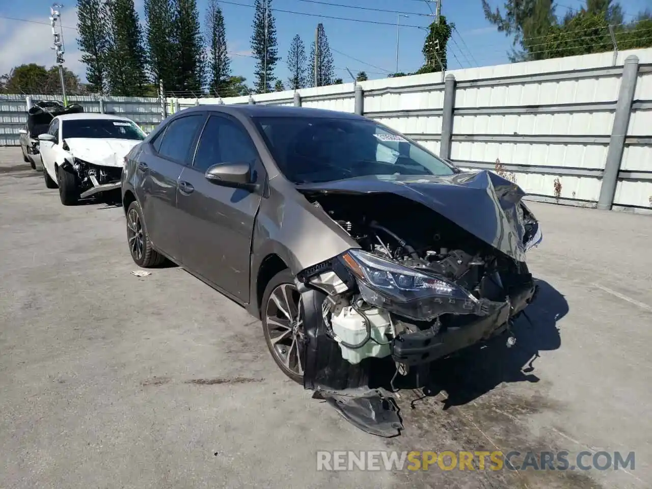 1 Photograph of a damaged car 5YFBURHE8KP909646 TOYOTA COROLLA 2019