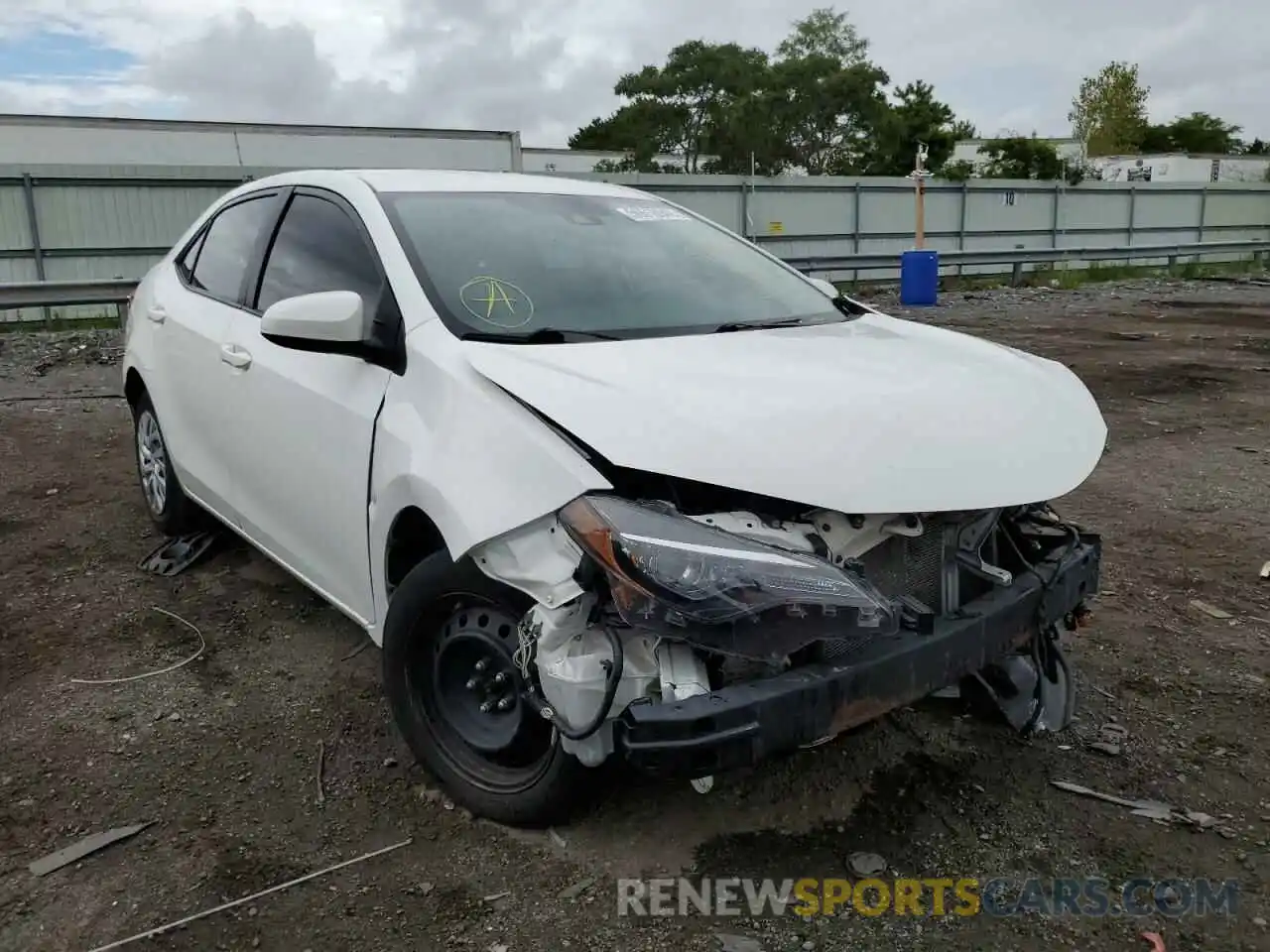 1 Photograph of a damaged car 5YFBURHE8KP909968 TOYOTA COROLLA 2019