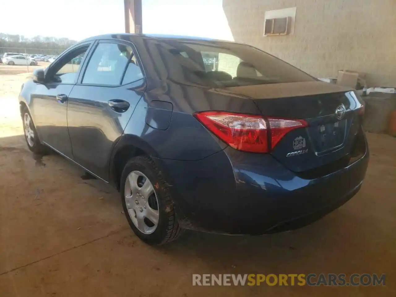 3 Photograph of a damaged car 5YFBURHE8KP910022 TOYOTA COROLLA 2019