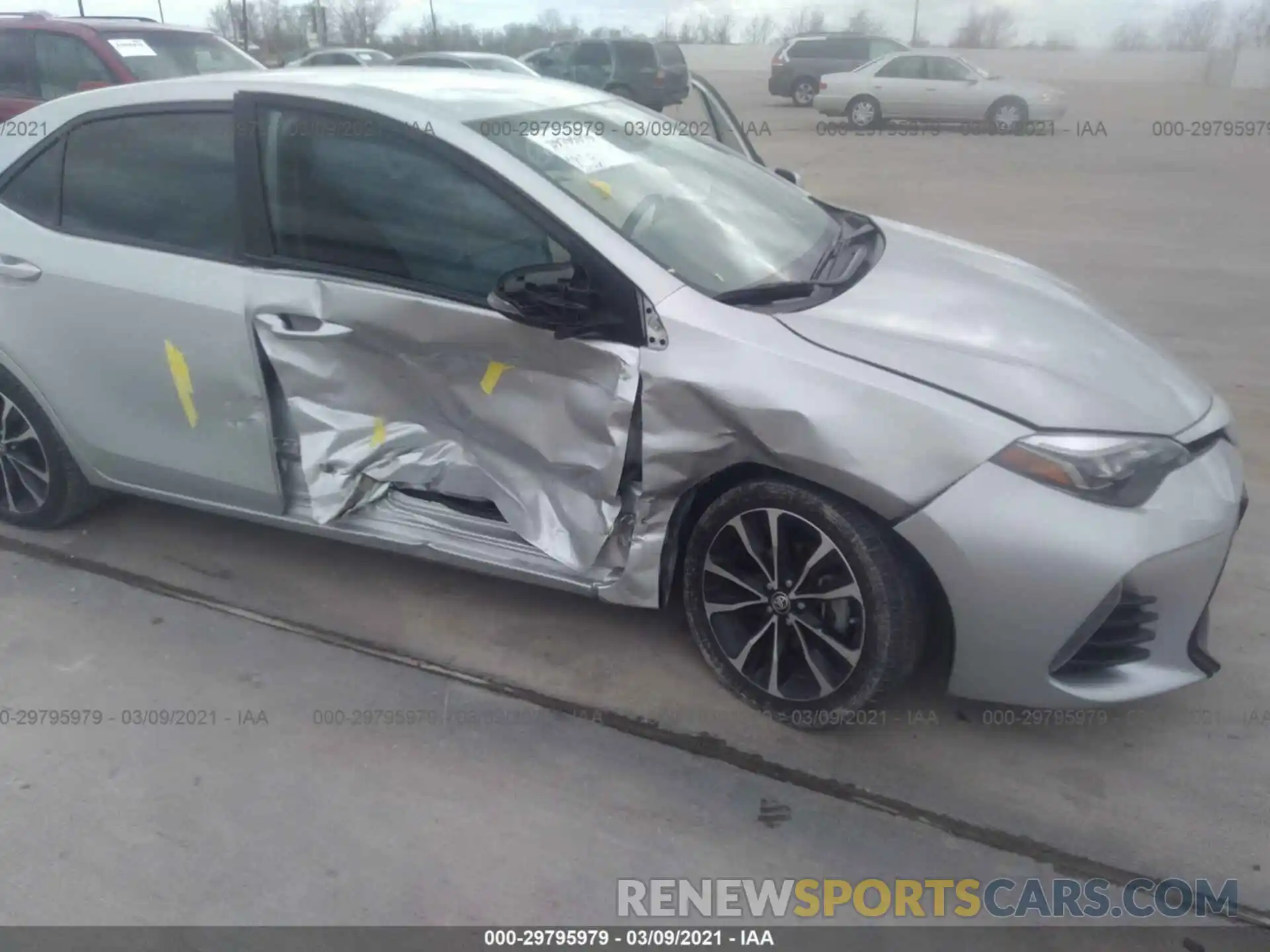 6 Photograph of a damaged car 5YFBURHE8KP910943 TOYOTA COROLLA 2019