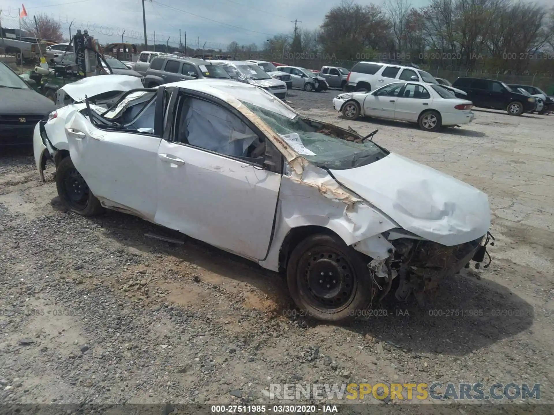 1 Photograph of a damaged car 5YFBURHE8KP911686 TOYOTA COROLLA 2019