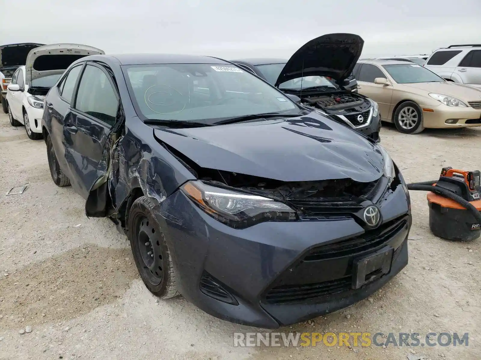 1 Photograph of a damaged car 5YFBURHE8KP911803 TOYOTA COROLLA 2019