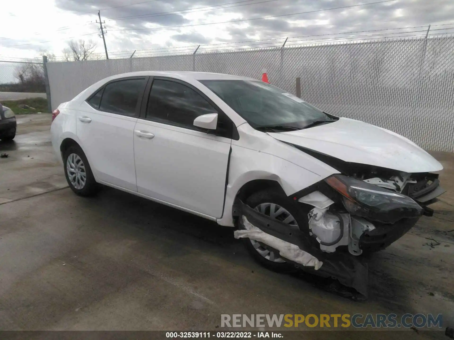 1 Photograph of a damaged car 5YFBURHE8KP912143 TOYOTA COROLLA 2019