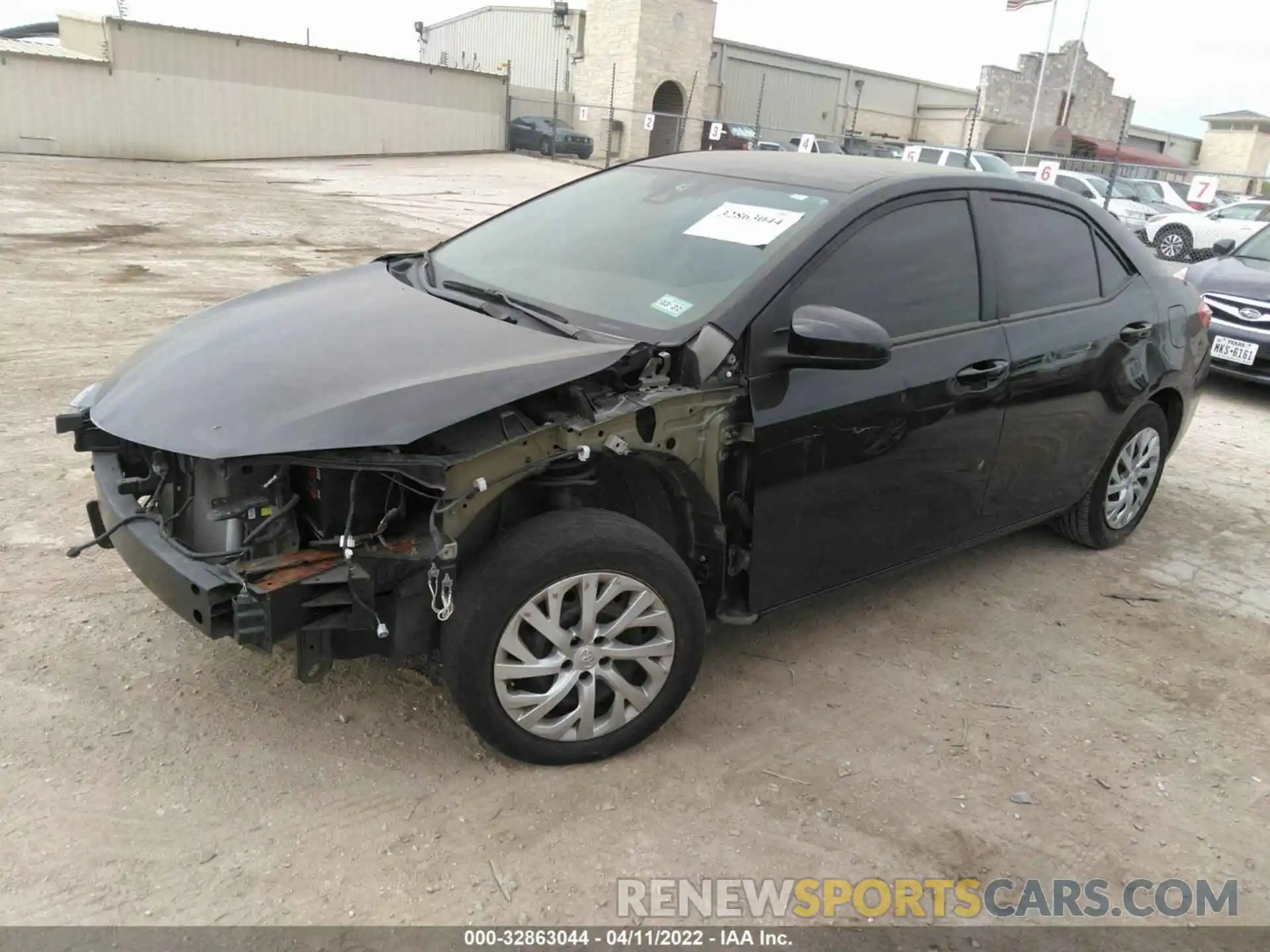 2 Photograph of a damaged car 5YFBURHE8KP913857 TOYOTA COROLLA 2019