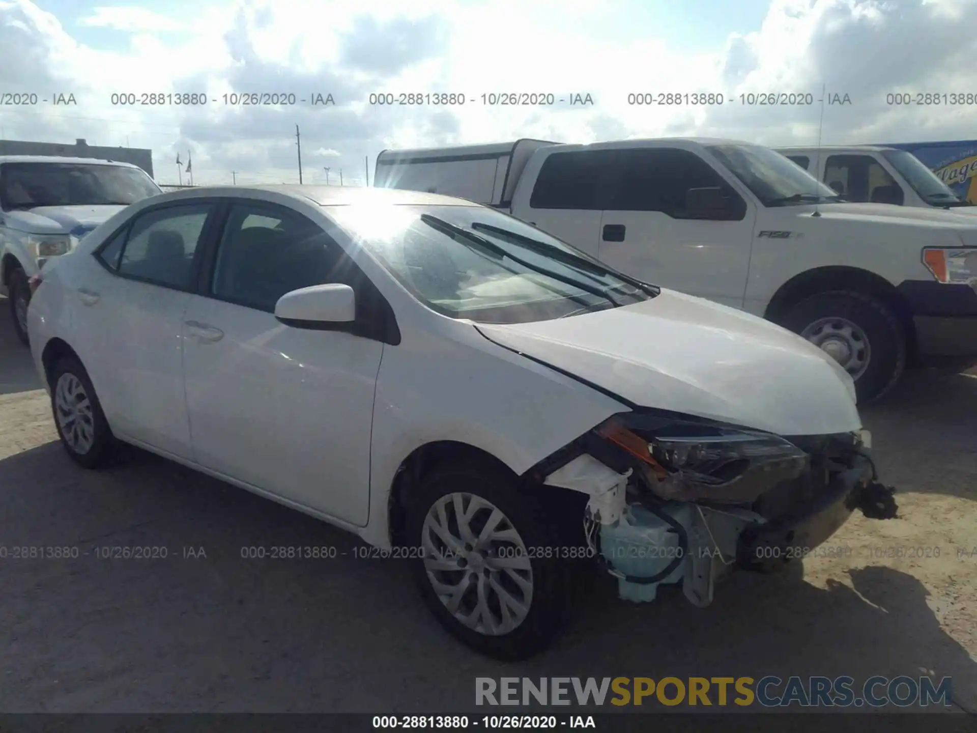 1 Photograph of a damaged car 5YFBURHE8KP914328 TOYOTA COROLLA 2019