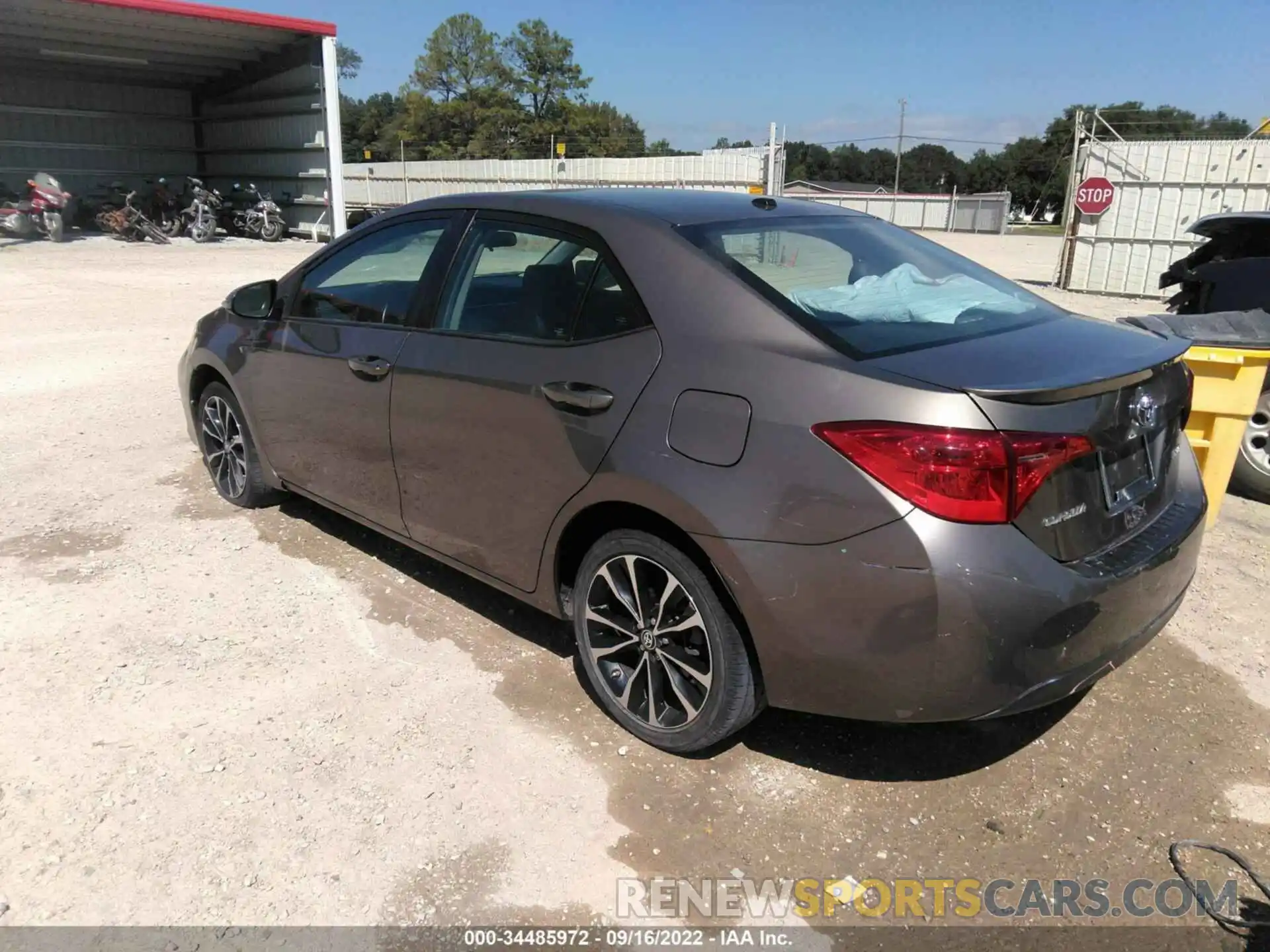 3 Photograph of a damaged car 5YFBURHE8KP914362 TOYOTA COROLLA 2019