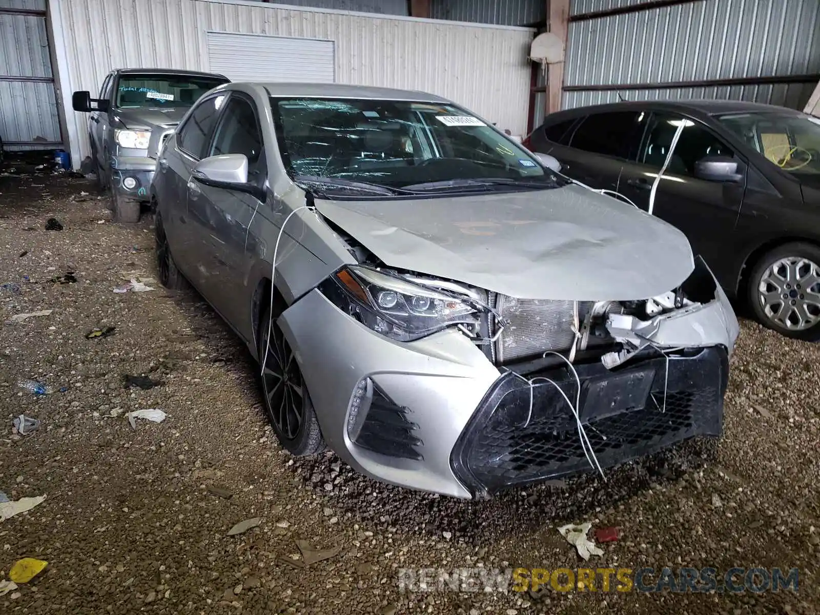 1 Photograph of a damaged car 5YFBURHE8KP916788 TOYOTA COROLLA 2019