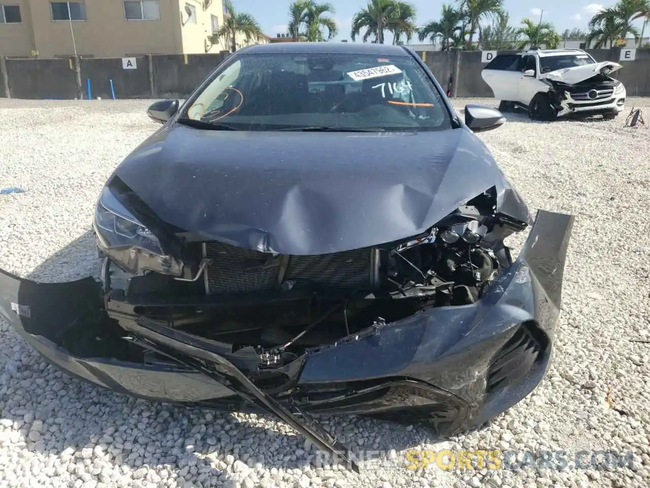 9 Photograph of a damaged car 5YFBURHE8KP917164 TOYOTA COROLLA 2019