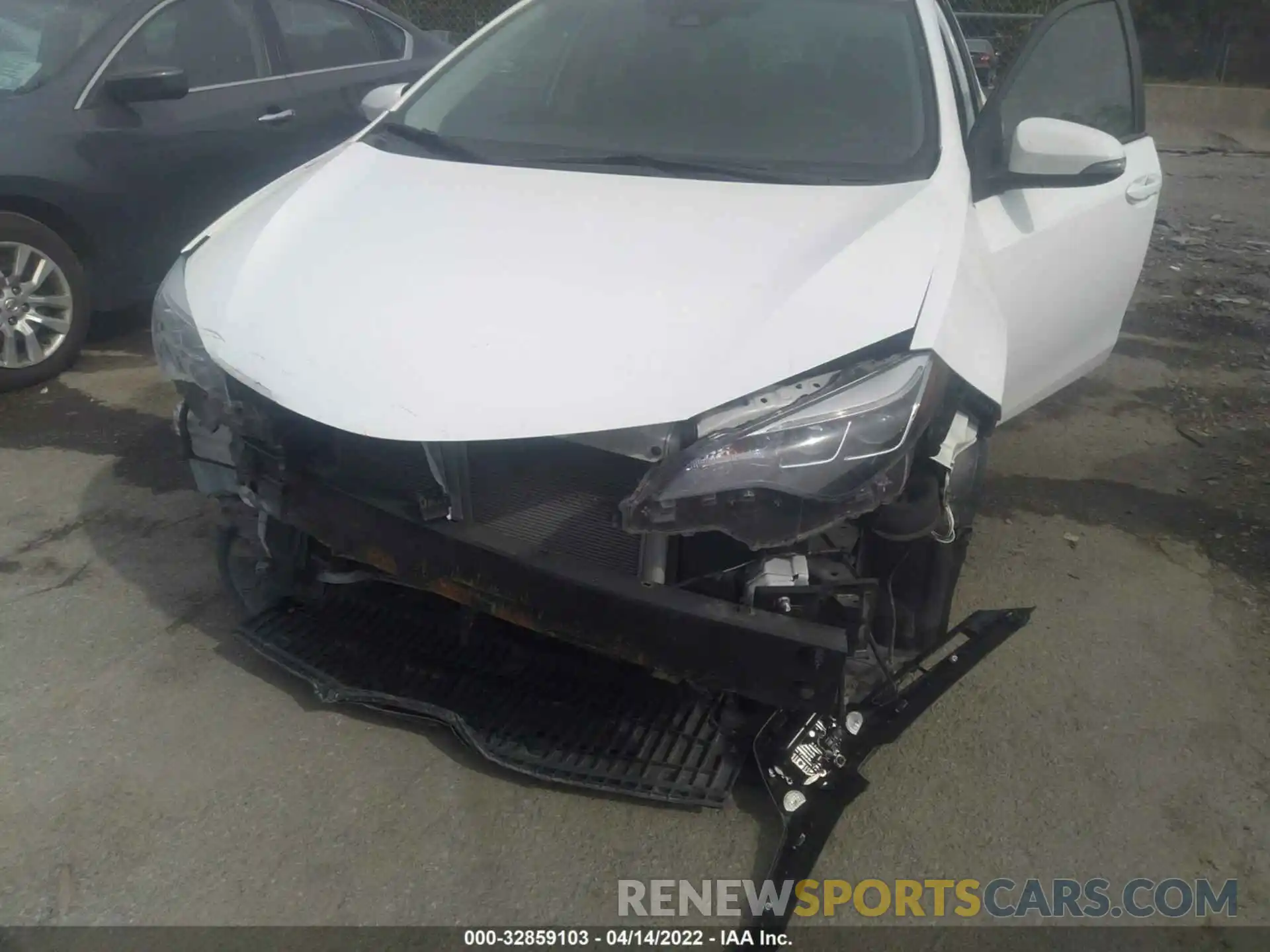 6 Photograph of a damaged car 5YFBURHE8KP917360 TOYOTA COROLLA 2019