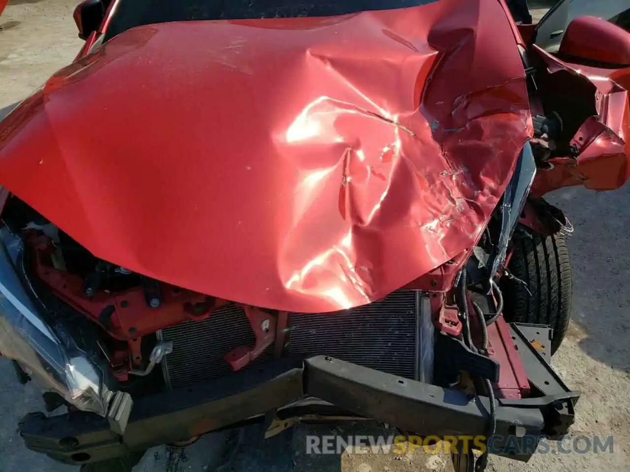 7 Photograph of a damaged car 5YFBURHE8KP918105 TOYOTA COROLLA 2019