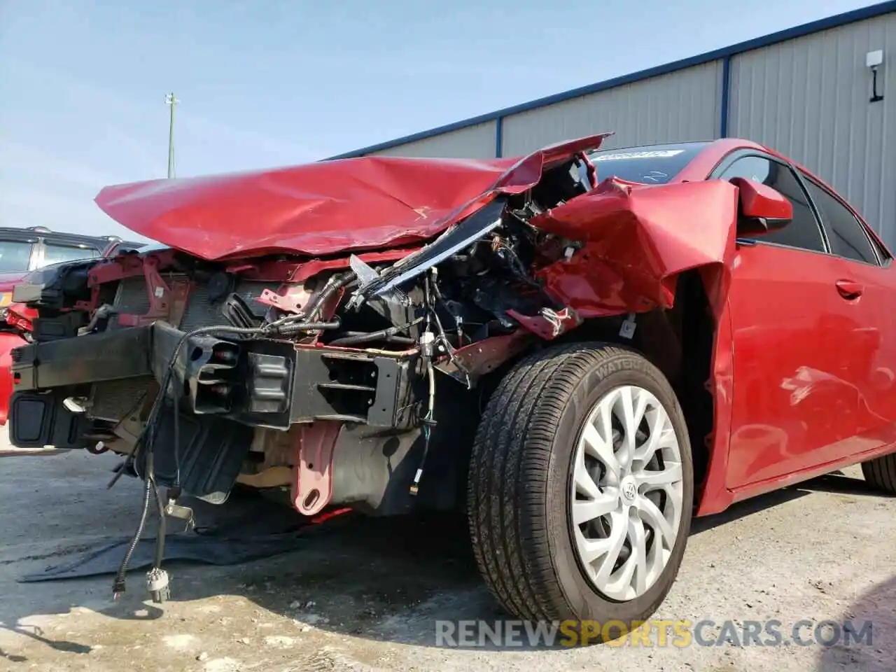 9 Photograph of a damaged car 5YFBURHE8KP918105 TOYOTA COROLLA 2019