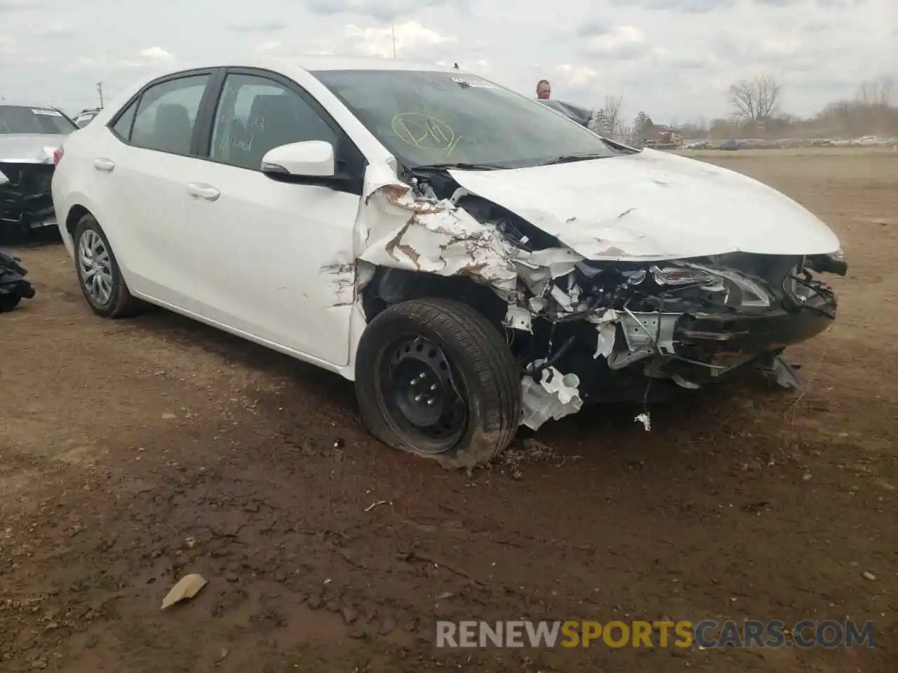 1 Photograph of a damaged car 5YFBURHE8KP919352 TOYOTA COROLLA 2019