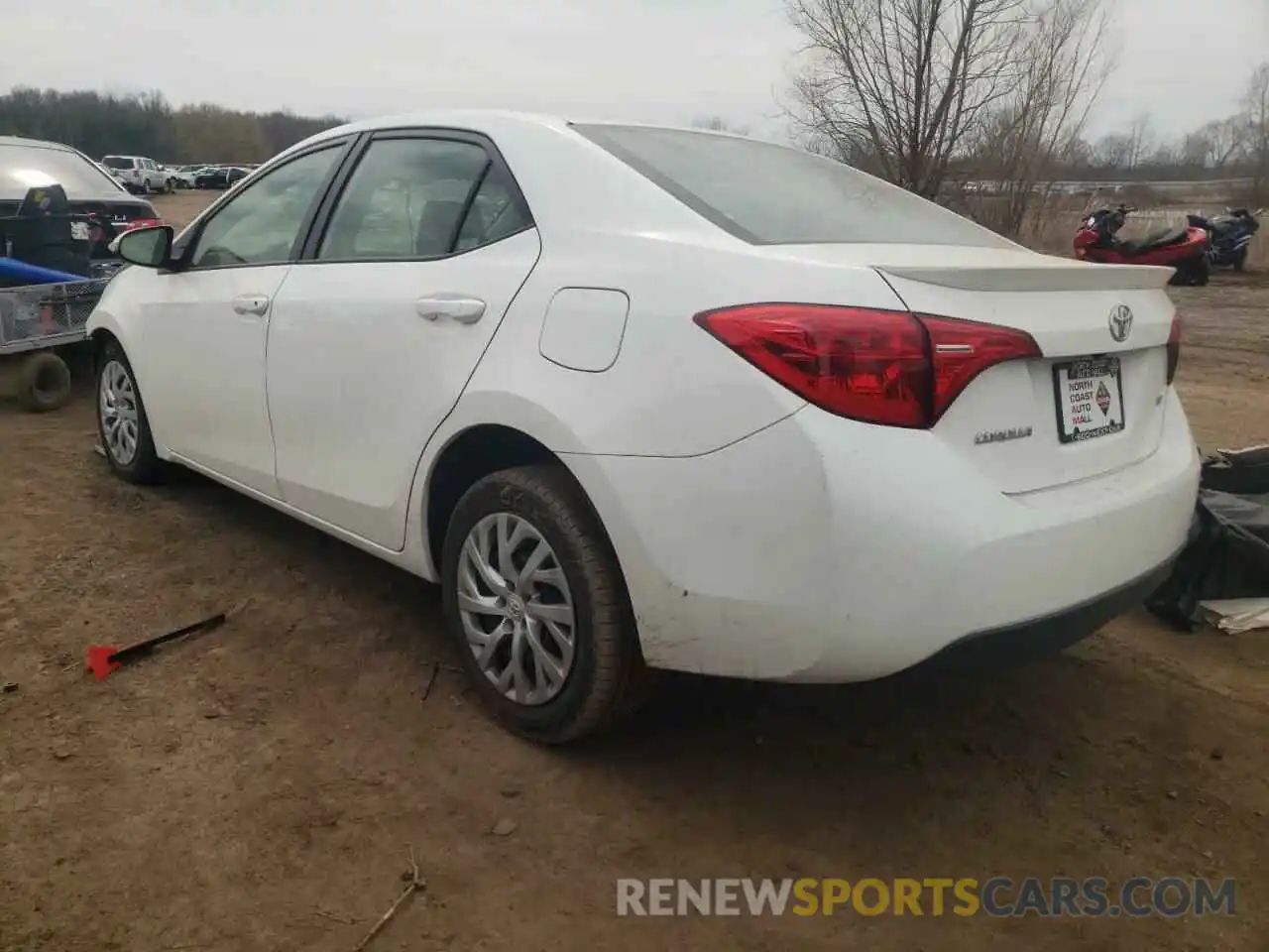 3 Photograph of a damaged car 5YFBURHE8KP919352 TOYOTA COROLLA 2019