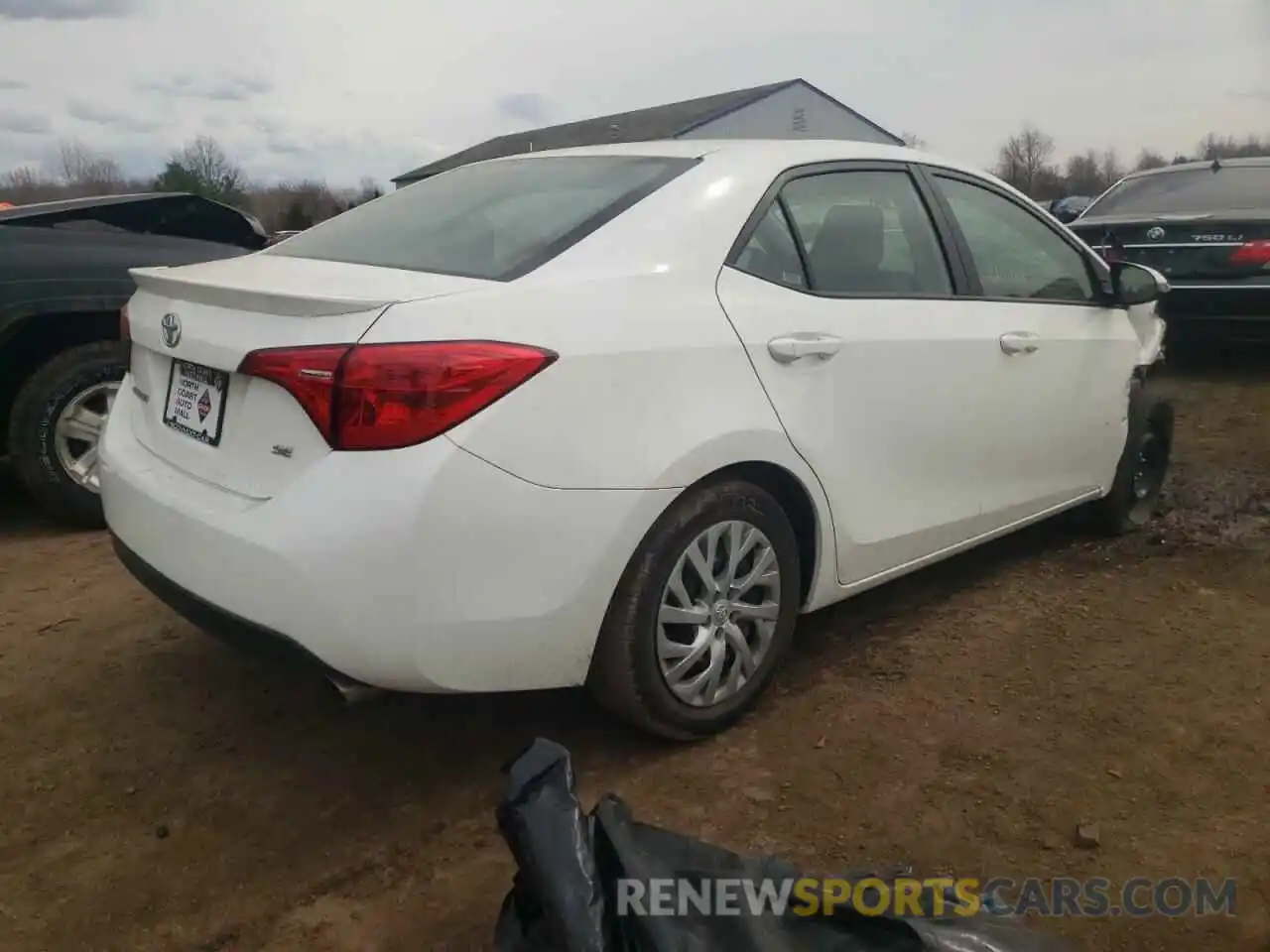 4 Photograph of a damaged car 5YFBURHE8KP919352 TOYOTA COROLLA 2019