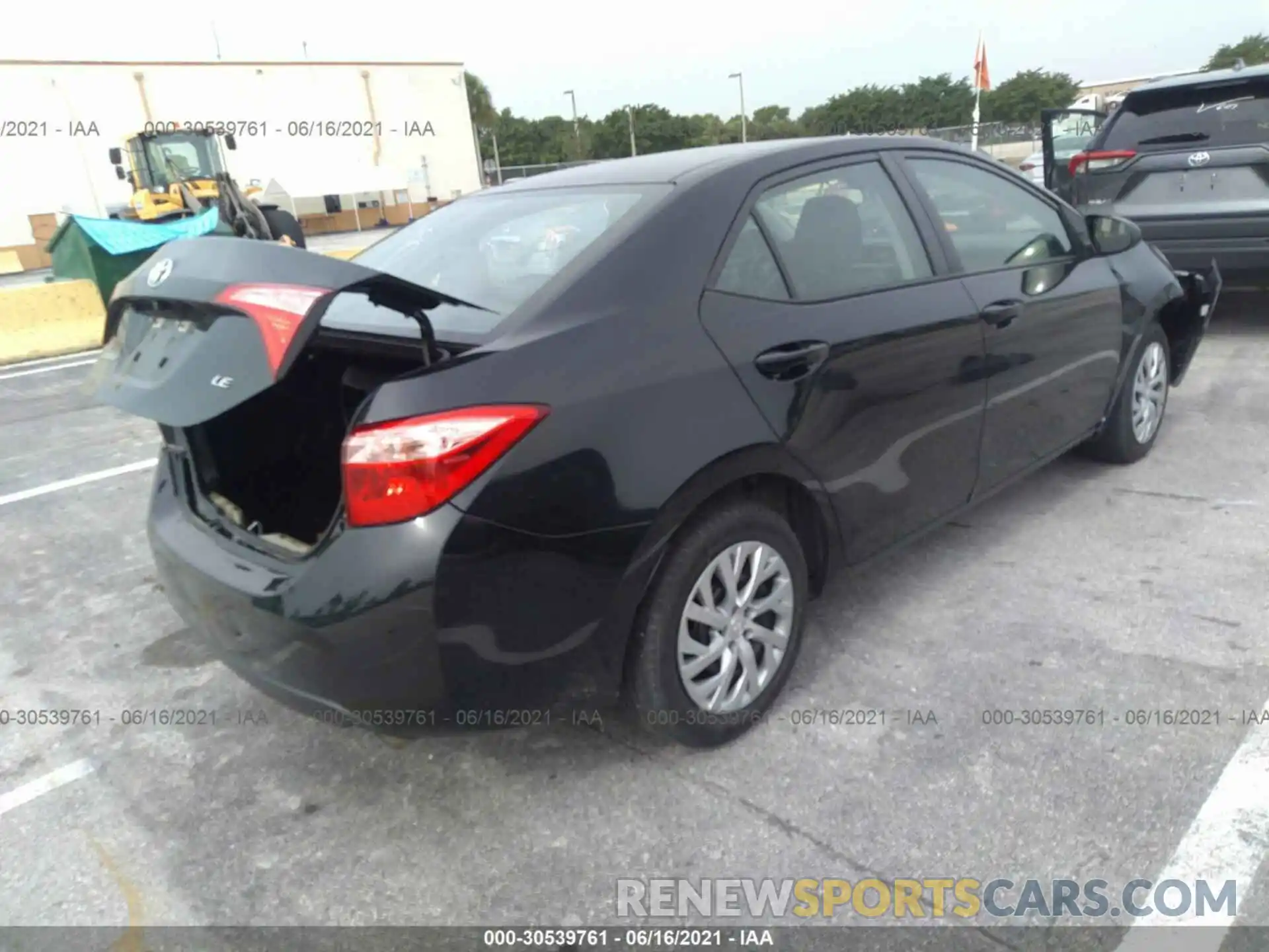 4 Photograph of a damaged car 5YFBURHE8KP919562 TOYOTA COROLLA 2019