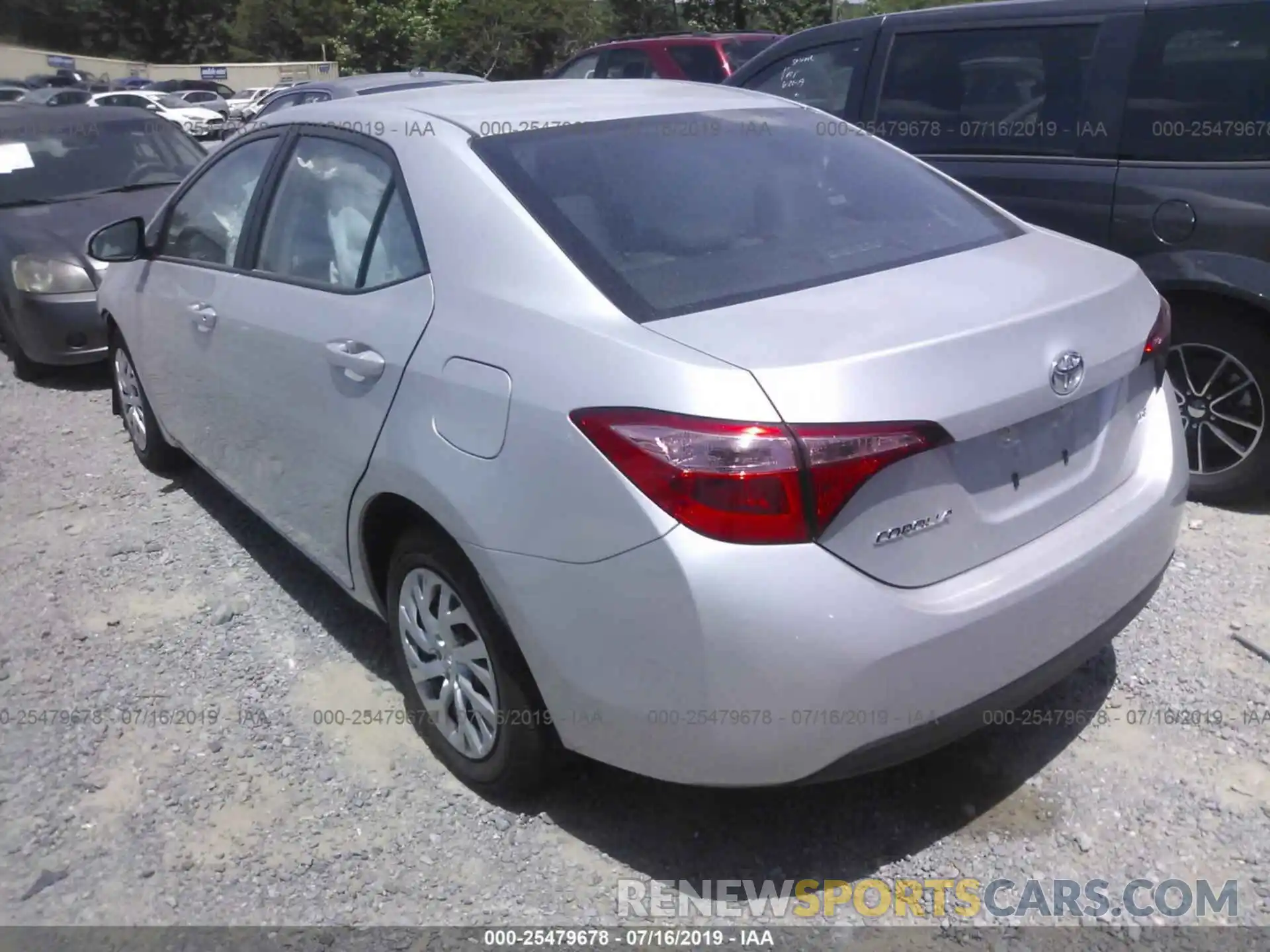 3 Photograph of a damaged car 5YFBURHE8KP920310 TOYOTA COROLLA 2019