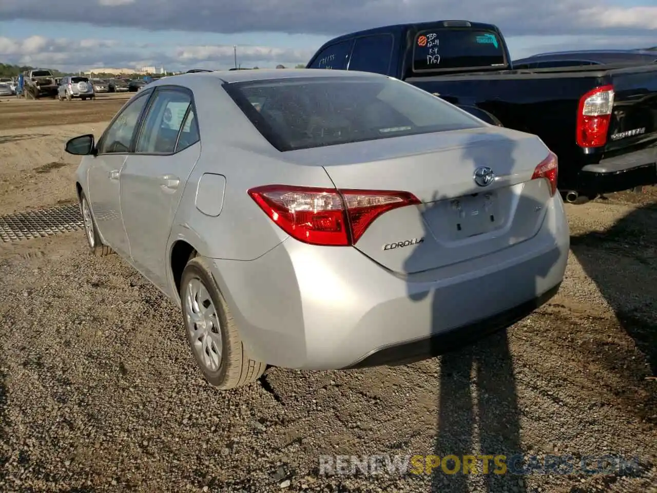 3 Photograph of a damaged car 5YFBURHE8KP920761 TOYOTA COROLLA 2019