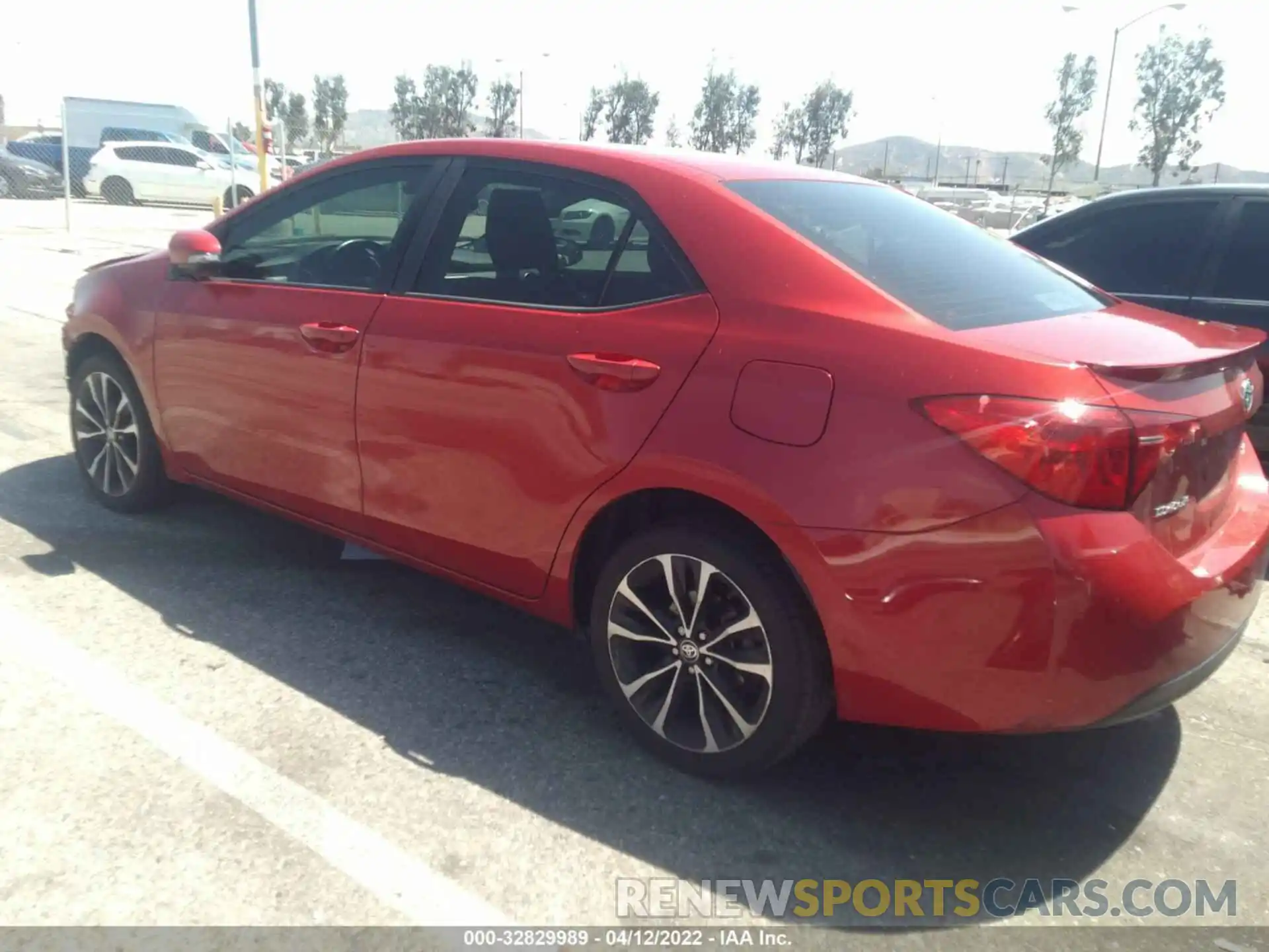 3 Photograph of a damaged car 5YFBURHE8KP921084 TOYOTA COROLLA 2019