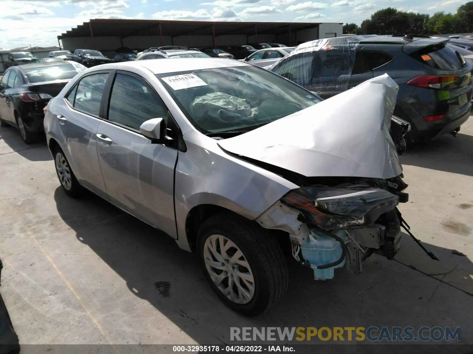 1 Photograph of a damaged car 5YFBURHE8KP921716 TOYOTA COROLLA 2019