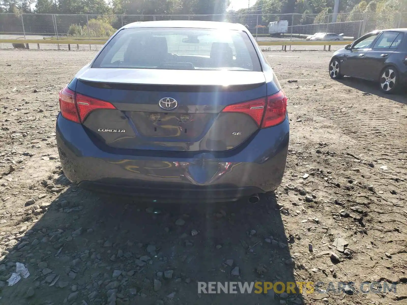 9 Photograph of a damaged car 5YFBURHE8KP923448 TOYOTA COROLLA 2019