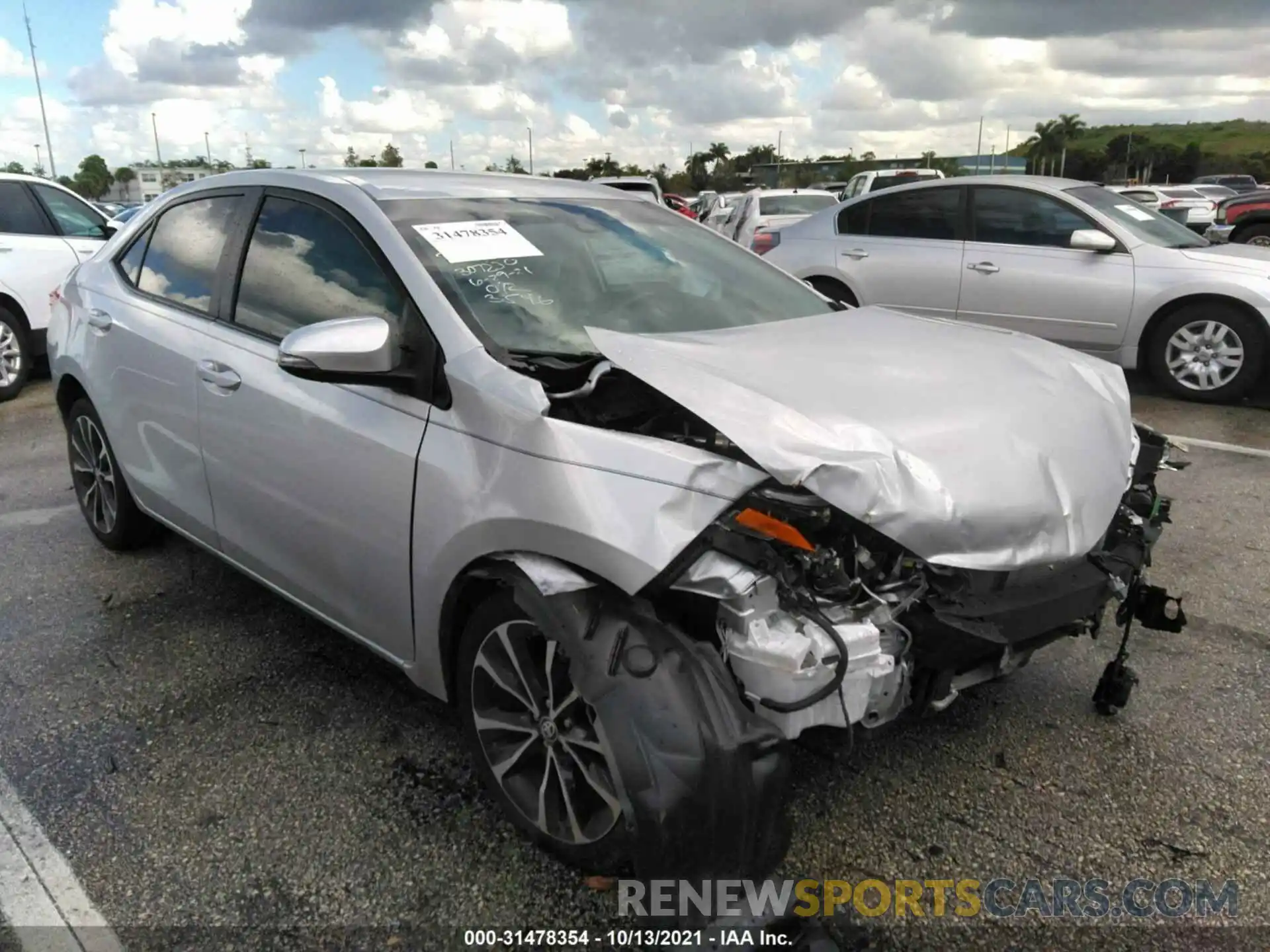 1 Photograph of a damaged car 5YFBURHE8KP923546 TOYOTA COROLLA 2019