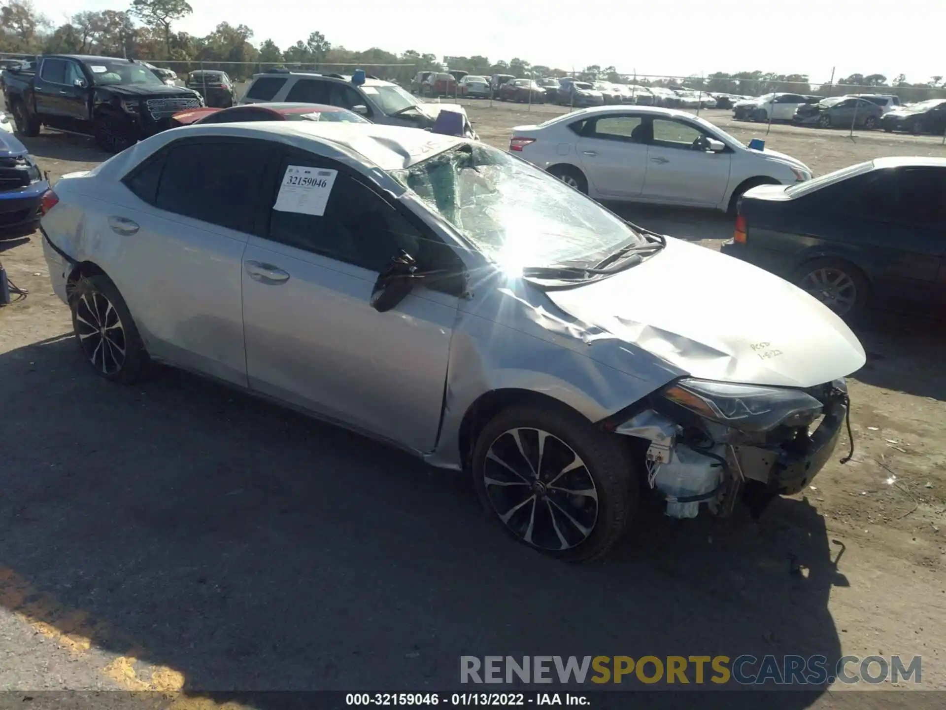 1 Photograph of a damaged car 5YFBURHE8KP923580 TOYOTA COROLLA 2019