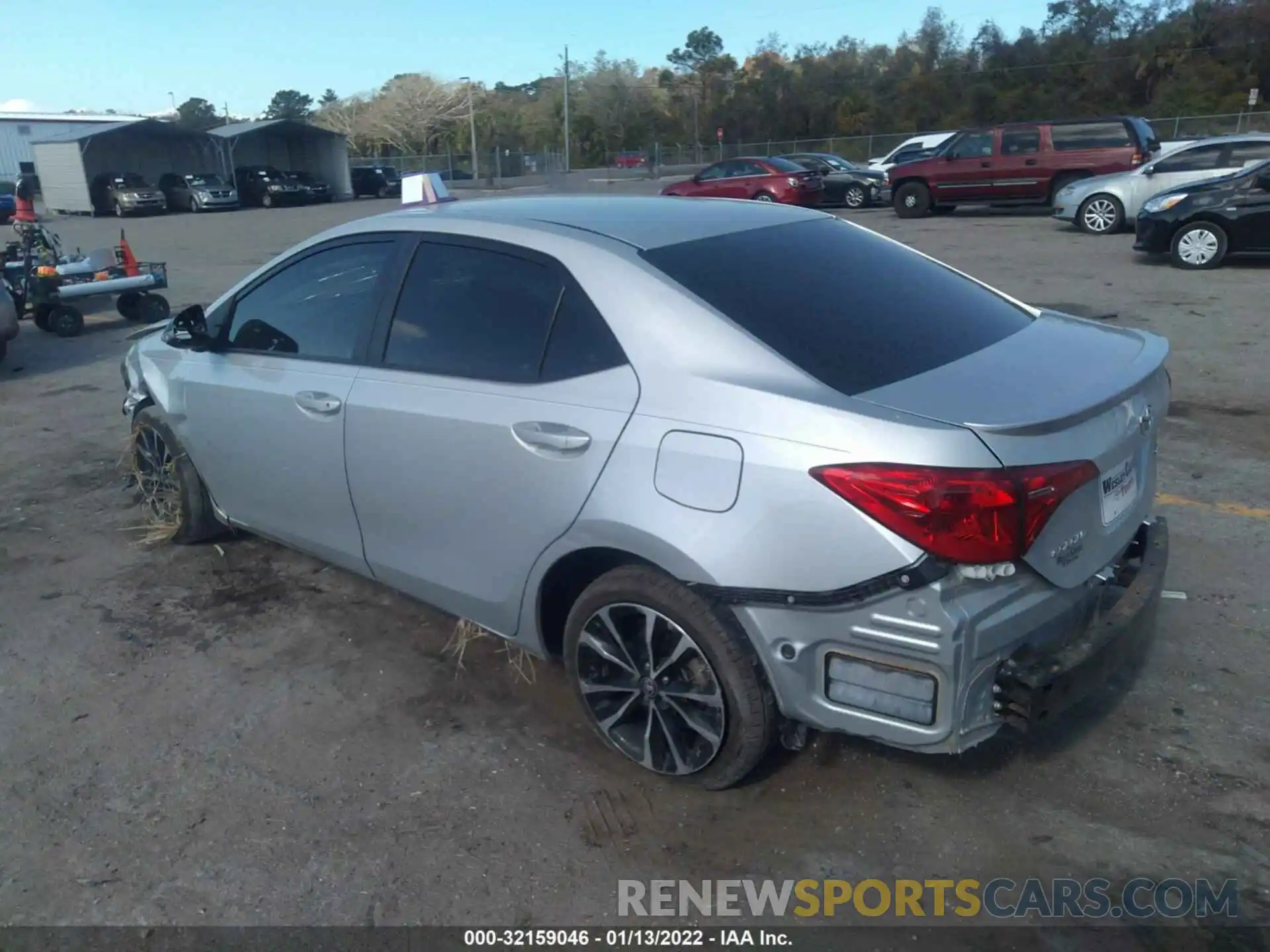 3 Photograph of a damaged car 5YFBURHE8KP923580 TOYOTA COROLLA 2019